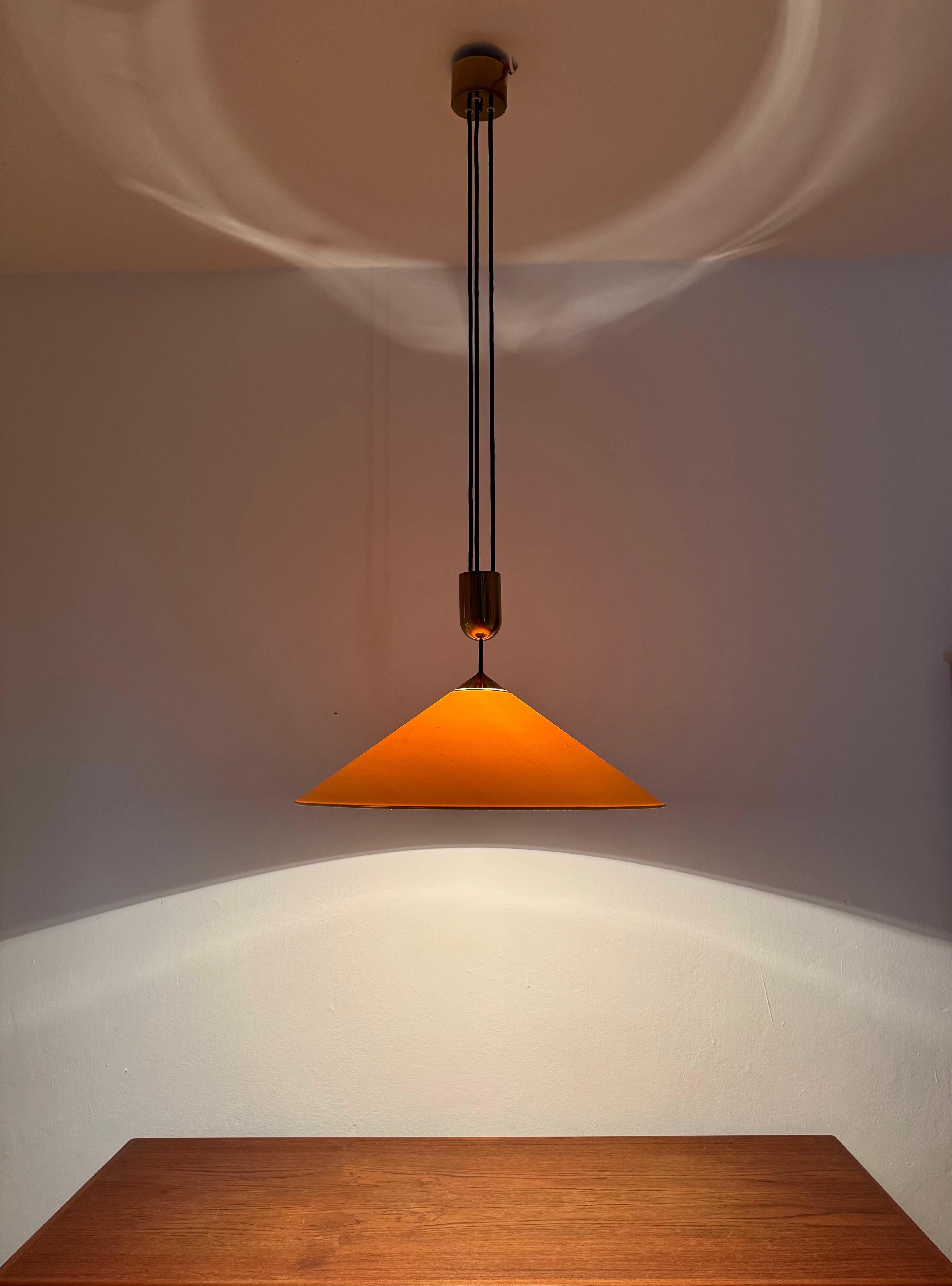 Large Adjustable Pendant Lamp with Counterweight by Florian Schulz For Sale 4