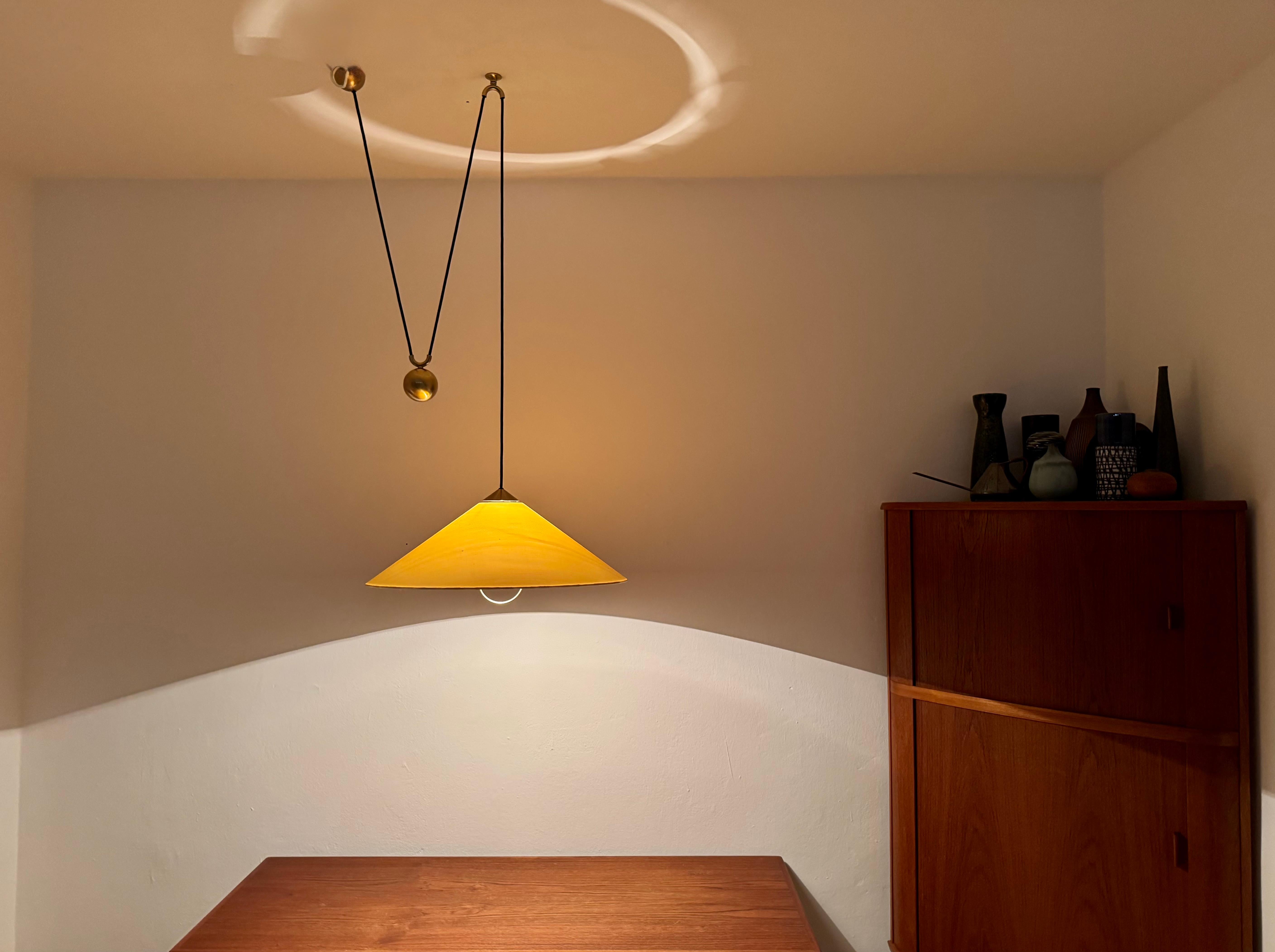 Large Adjustable Pendant Lamp with Counterweight by Florian Schulz For Sale 5