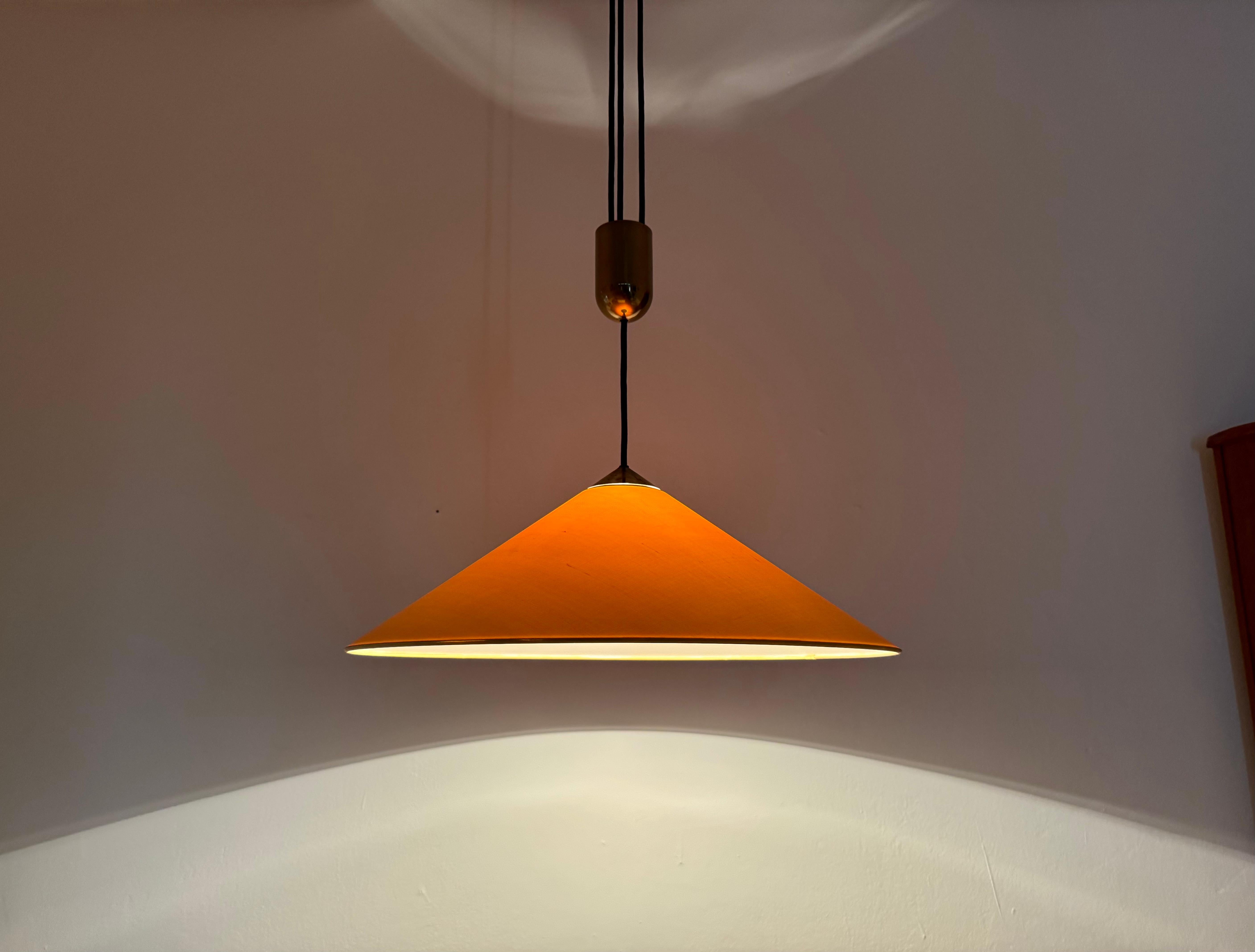 Large Adjustable Pendant Lamp with Counterweight by Florian Schulz For Sale 5