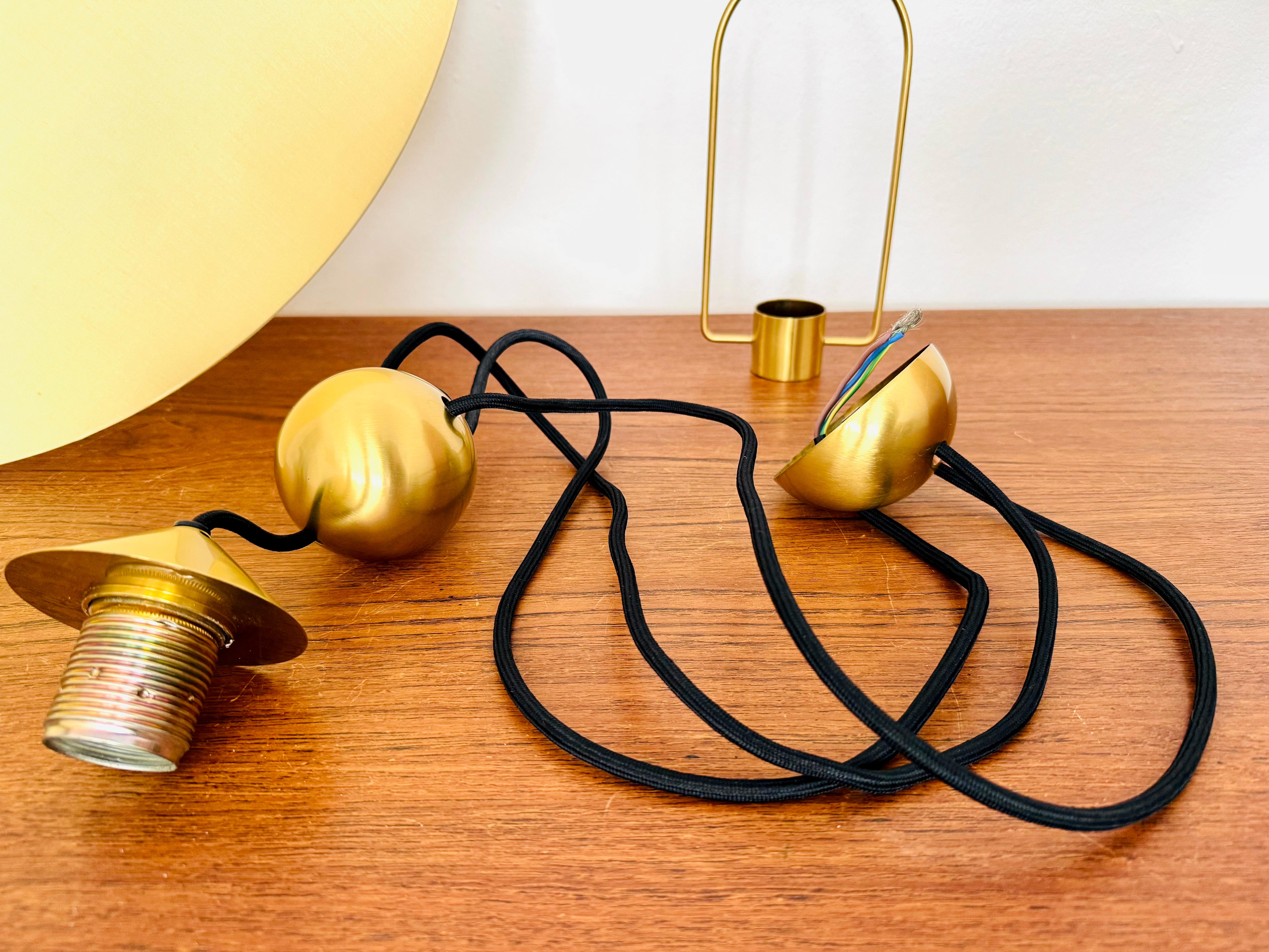 Large Adjustable Pendant Lamp with Counterweight by Florian Schulz en vente 7