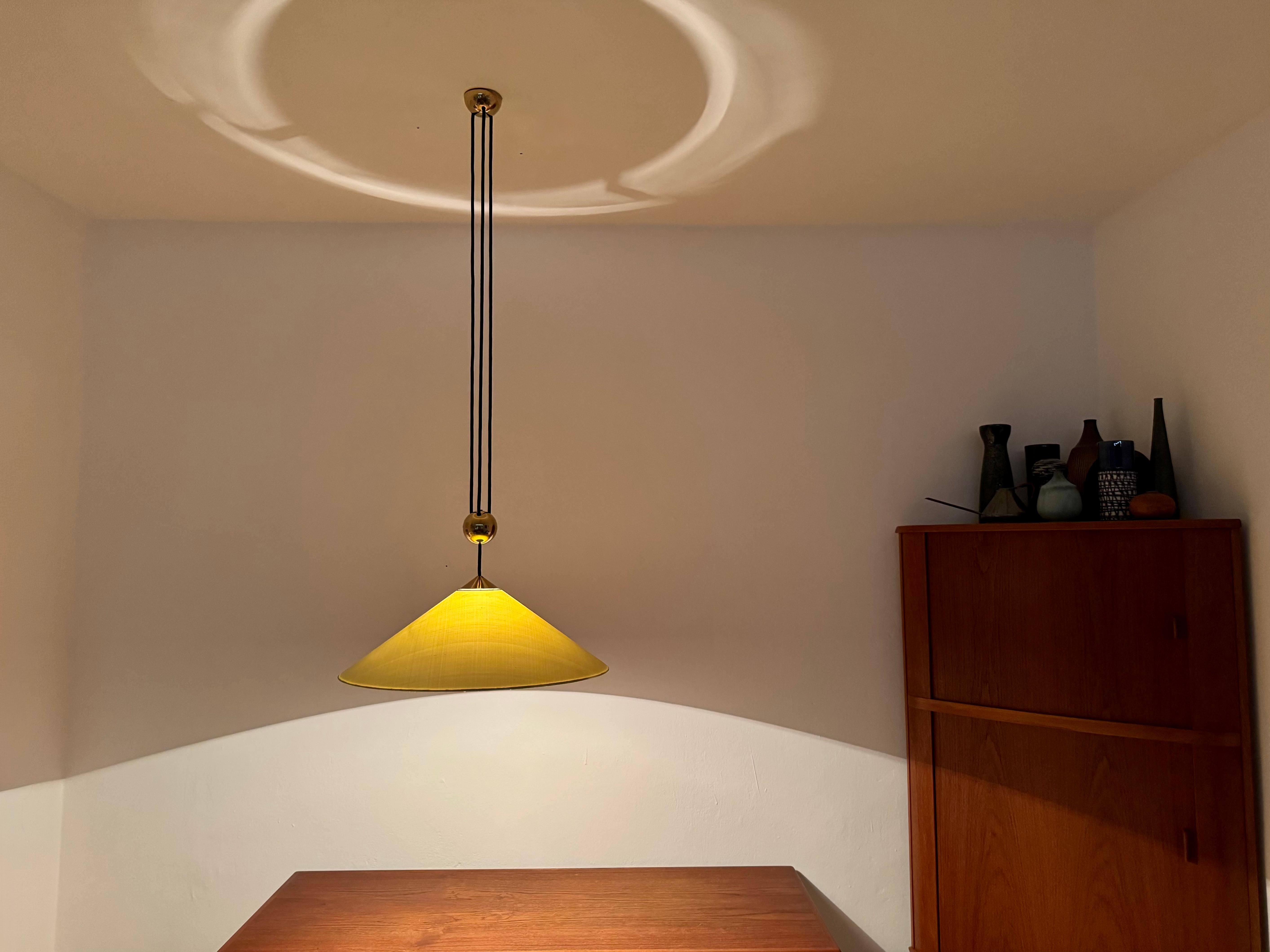 Large Adjustable Pendant Lamp with Counterweight by Florian Schulz For Sale 7