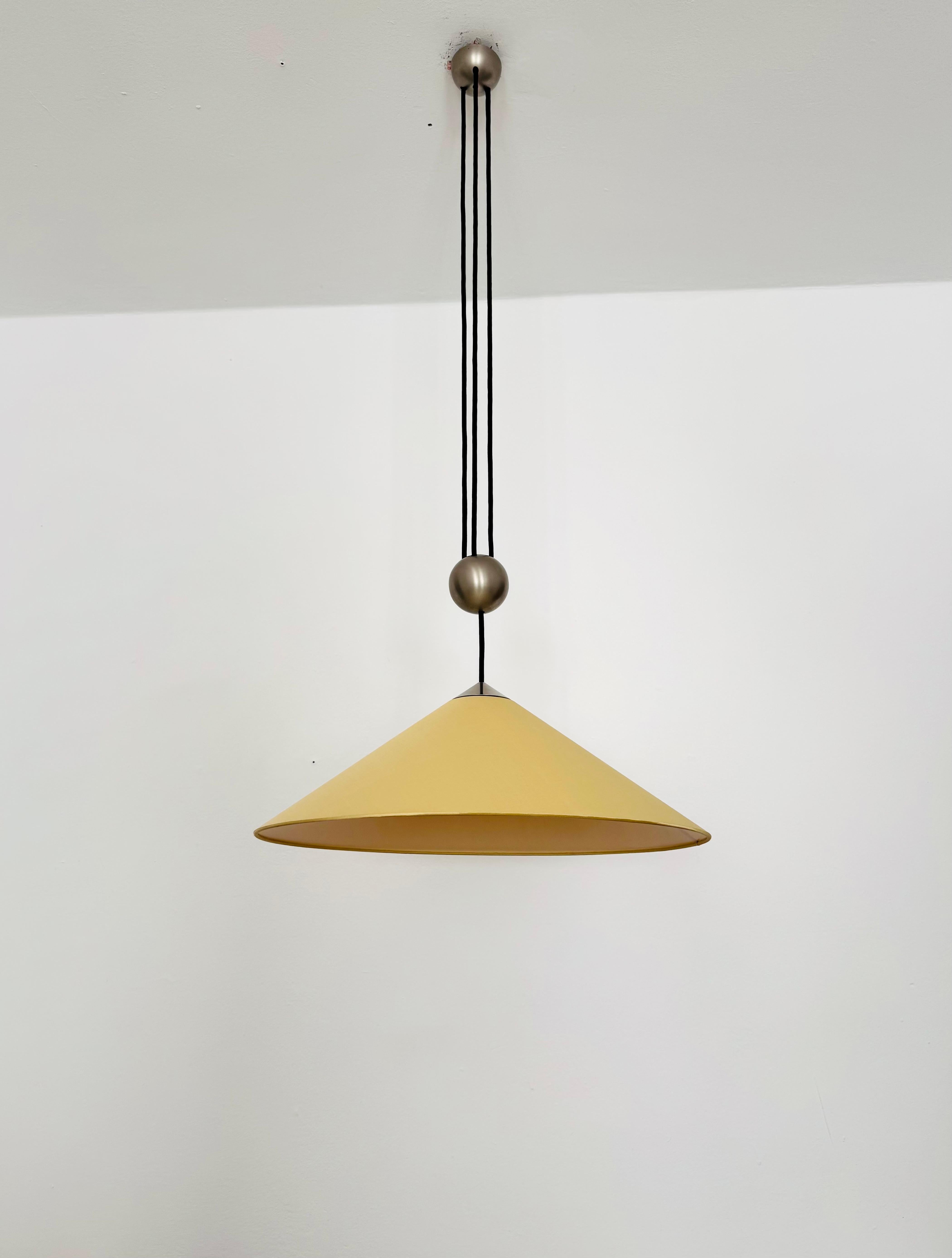 Gran Lámpara Colgante Ajustable con Contrapeso de Florian Schulz mediados del siglo XX en venta