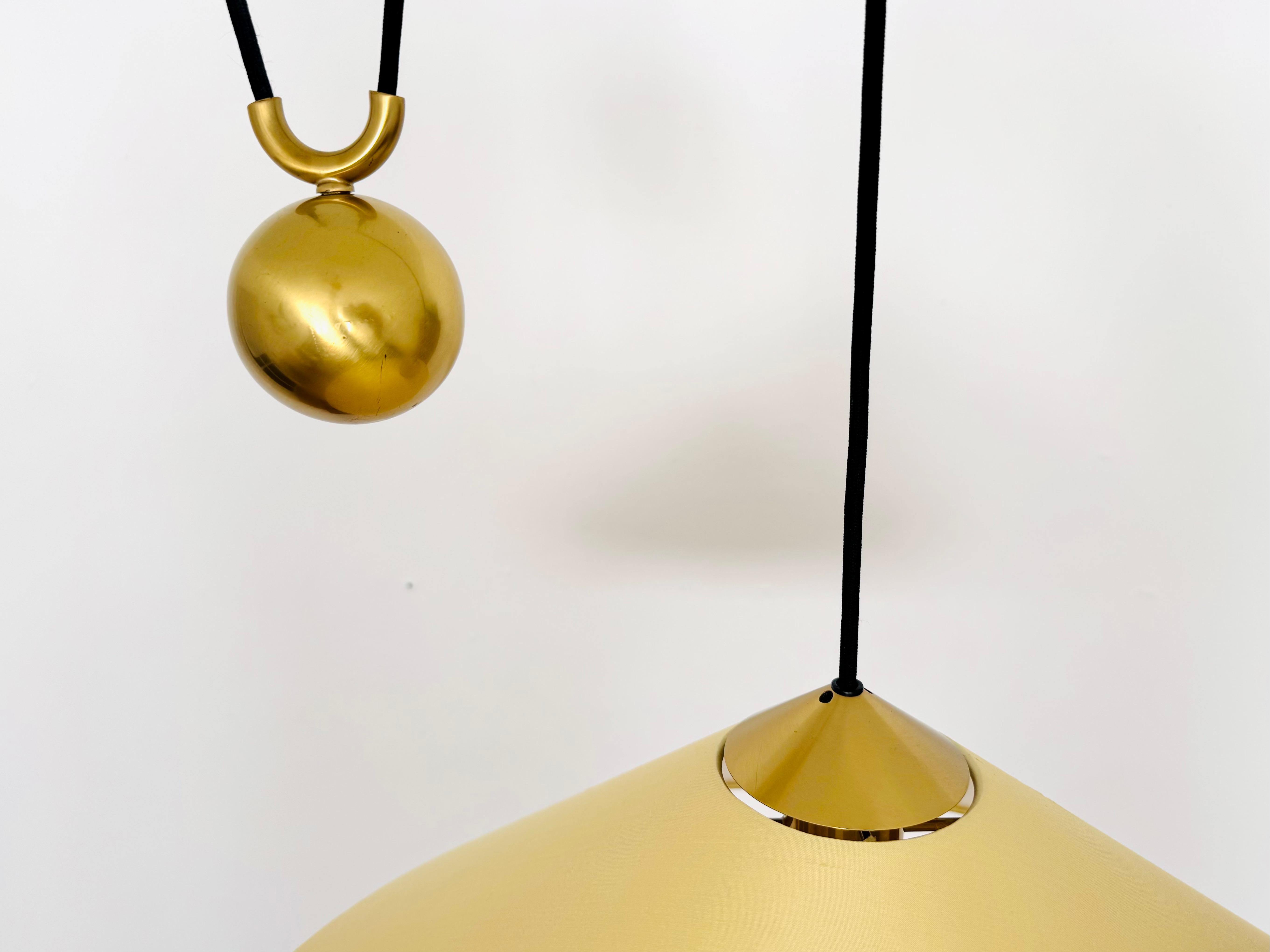 Large Adjustable Pendant Lamp with Counterweight by Florian Schulz For Sale 1