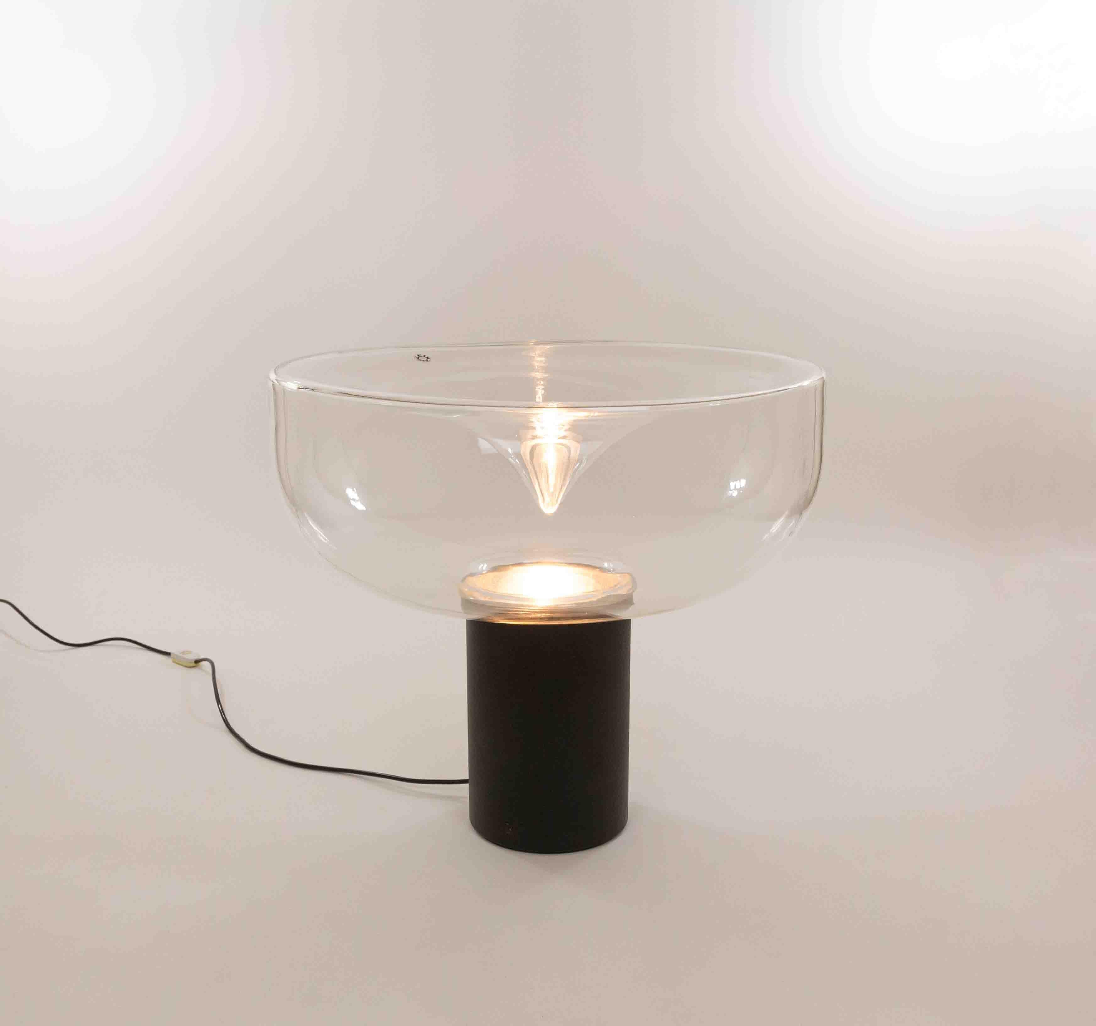 Mid-Century Modern Large Aella table lamp by Noti Massari & Renato Toso for Leucos, 1960s For Sale