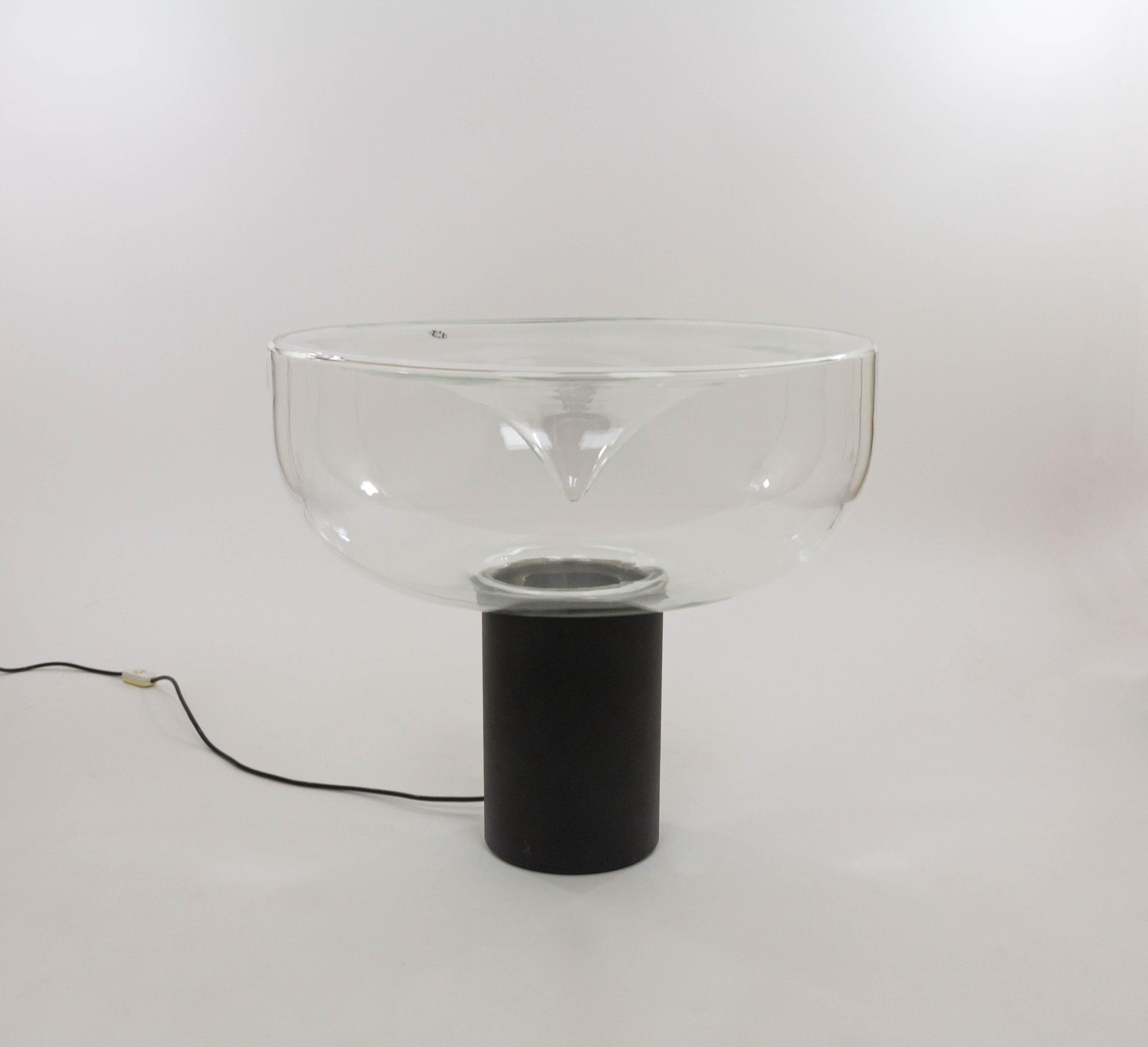 Metal Large Aella table lamp by Noti Massari & Renato Toso for Leucos, 1960s For Sale