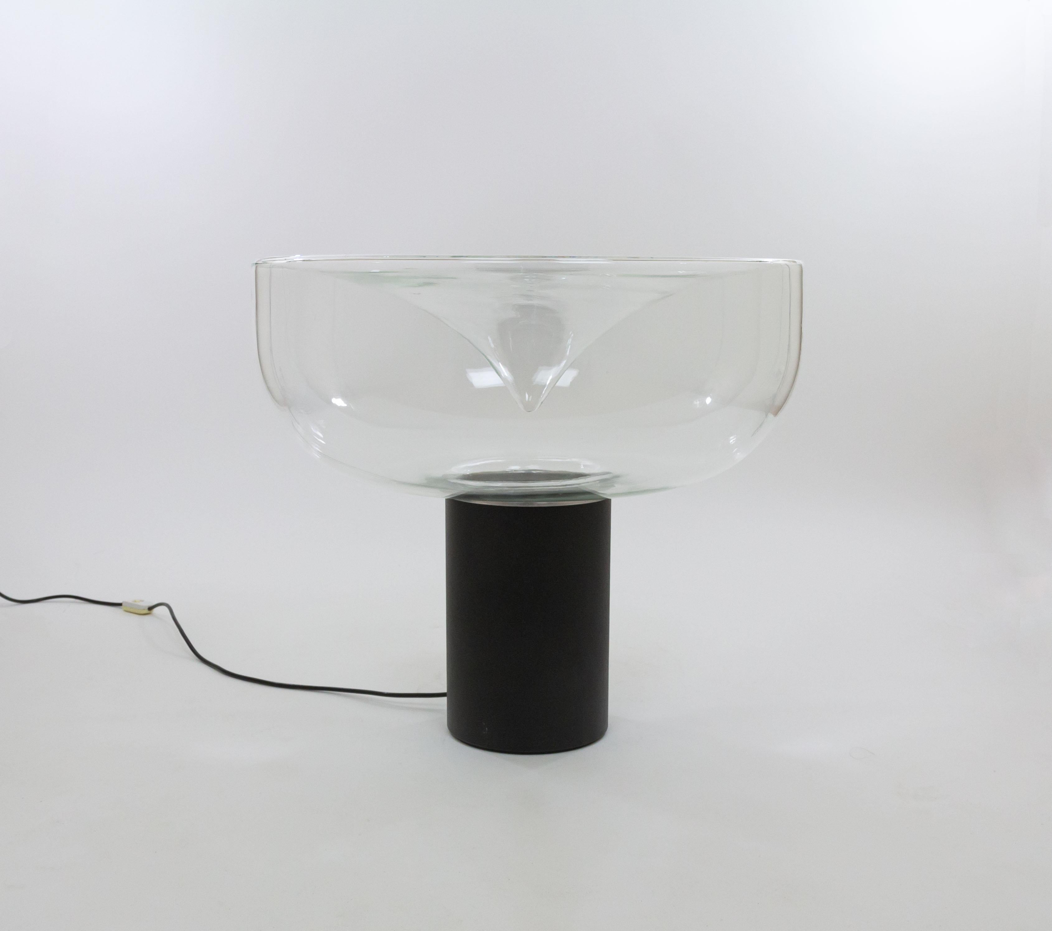 Large Aella table lamp by Noti Massari & Renato Toso for Leucos, 1960s For Sale 1