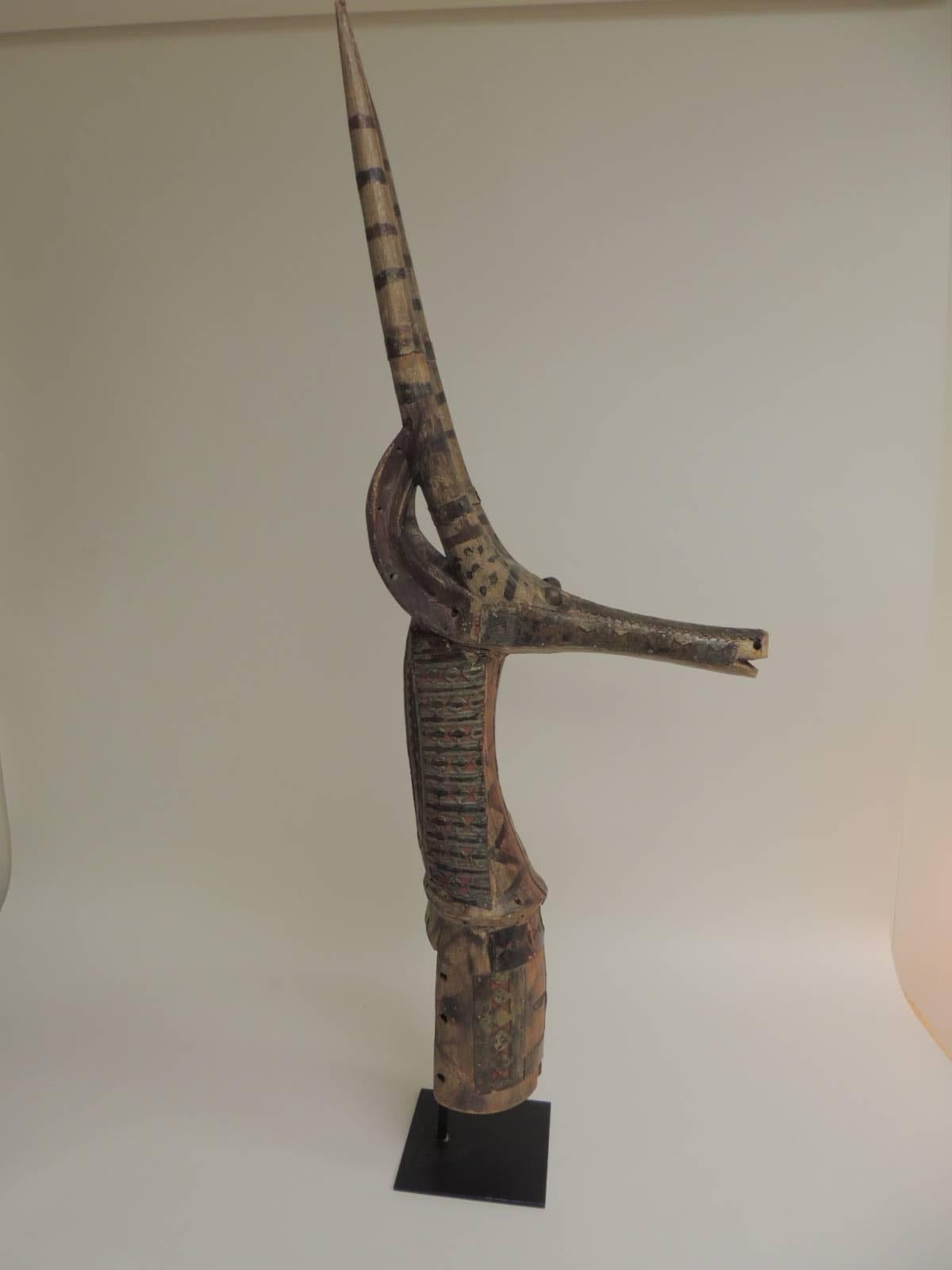 Große afrikanische Bobo oder Bwa Antilope Stammes-Skulptur auf Stand 3