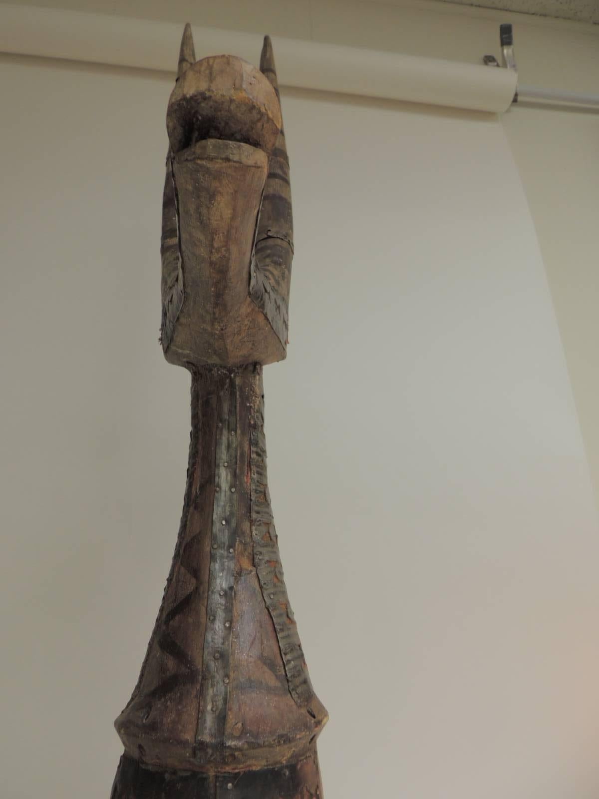 Große afrikanische Bobo oder Bwa Antilope Stammes-Skulptur auf Stand 7