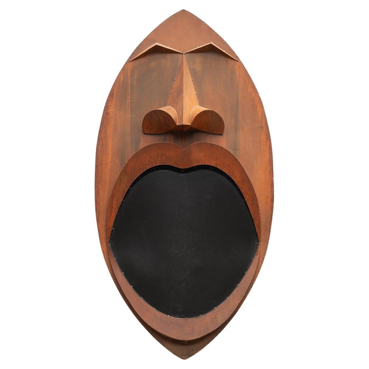 Grande maschera in stile africano