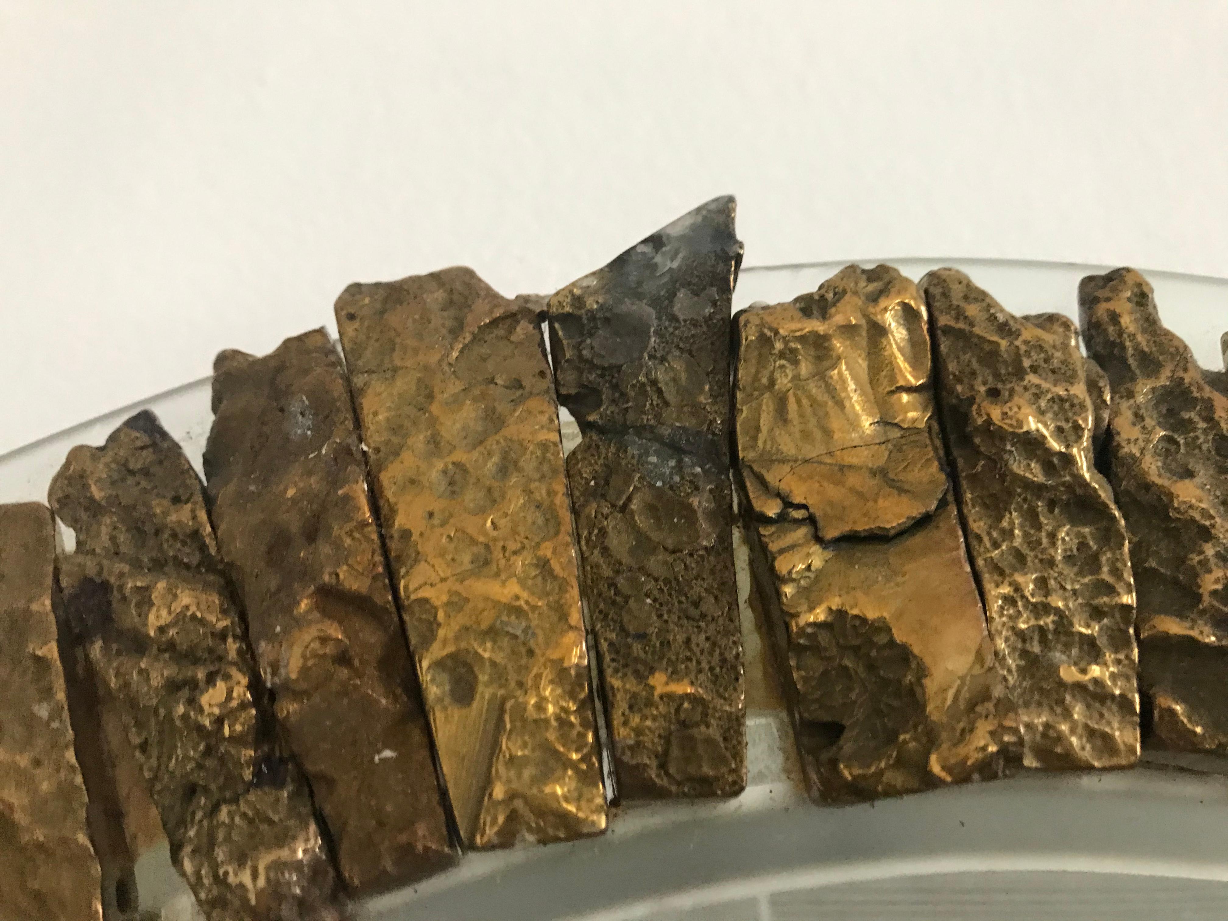 Große Achat-Gold-Spiegellinie im Vautrin-Stil im Zustand „Gut“ im Angebot in Boca Raton, FL
