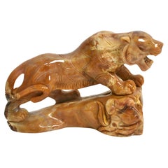 Grande statue de tigre en agate 10"