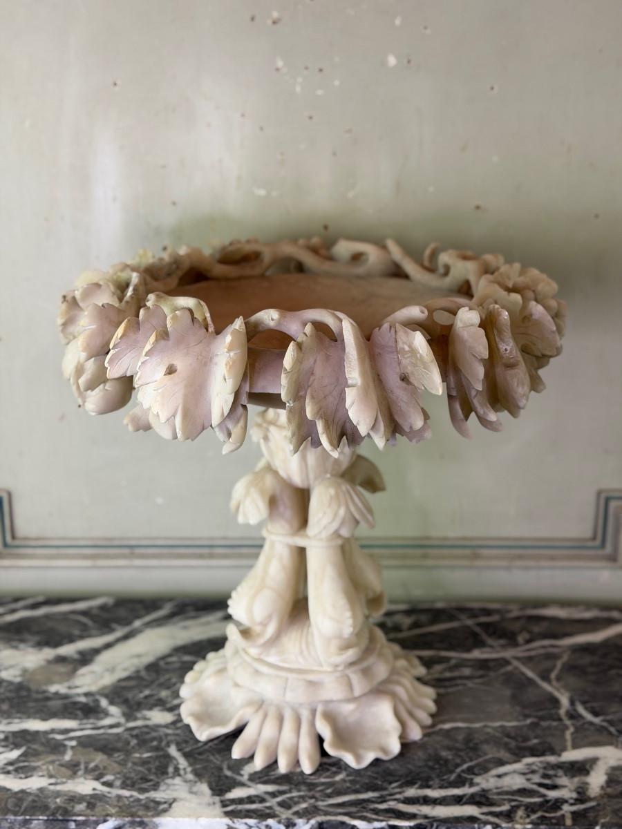 Francese Grande ciotola in alabastro, Italia, circa 1900 in vendita