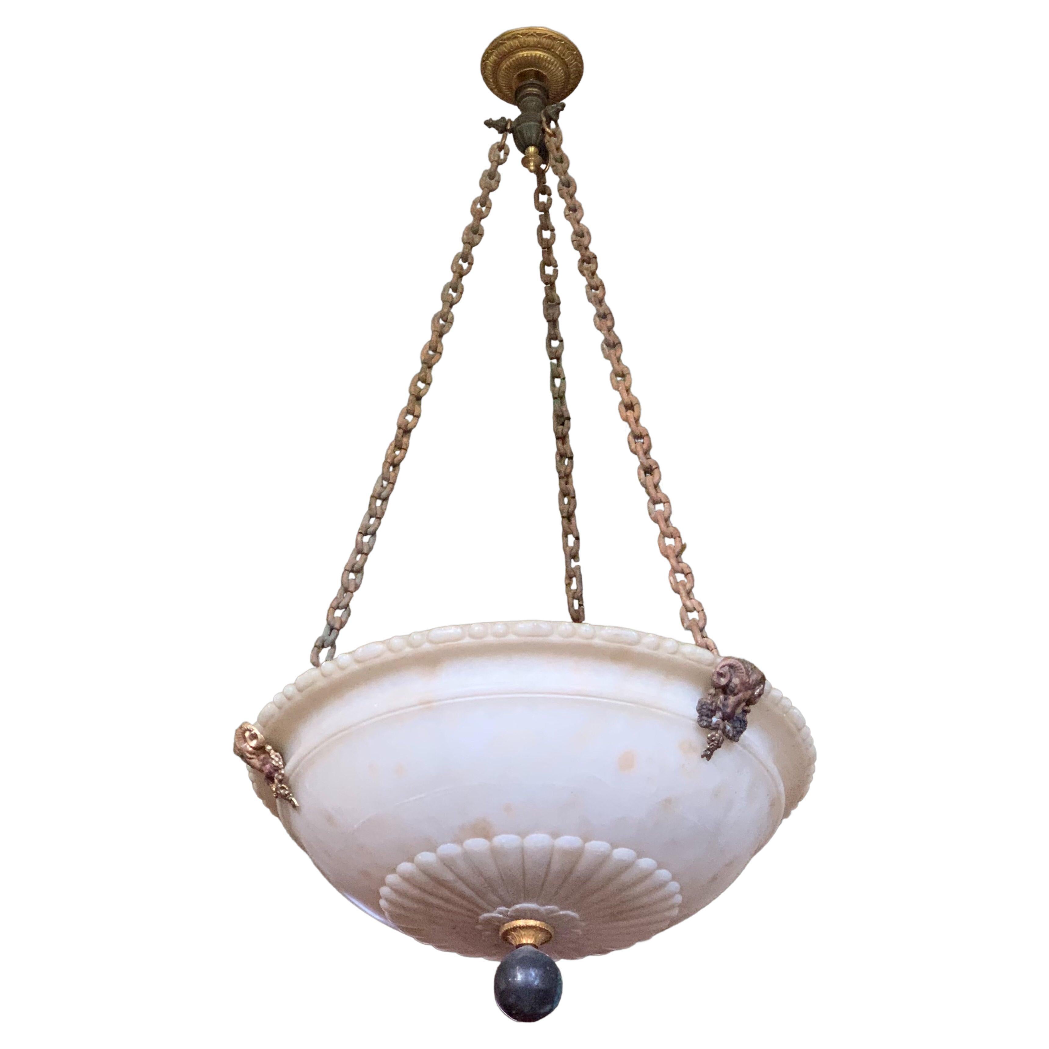 Grande lanterne en albâtre de style classique, 19e siècle  en vente