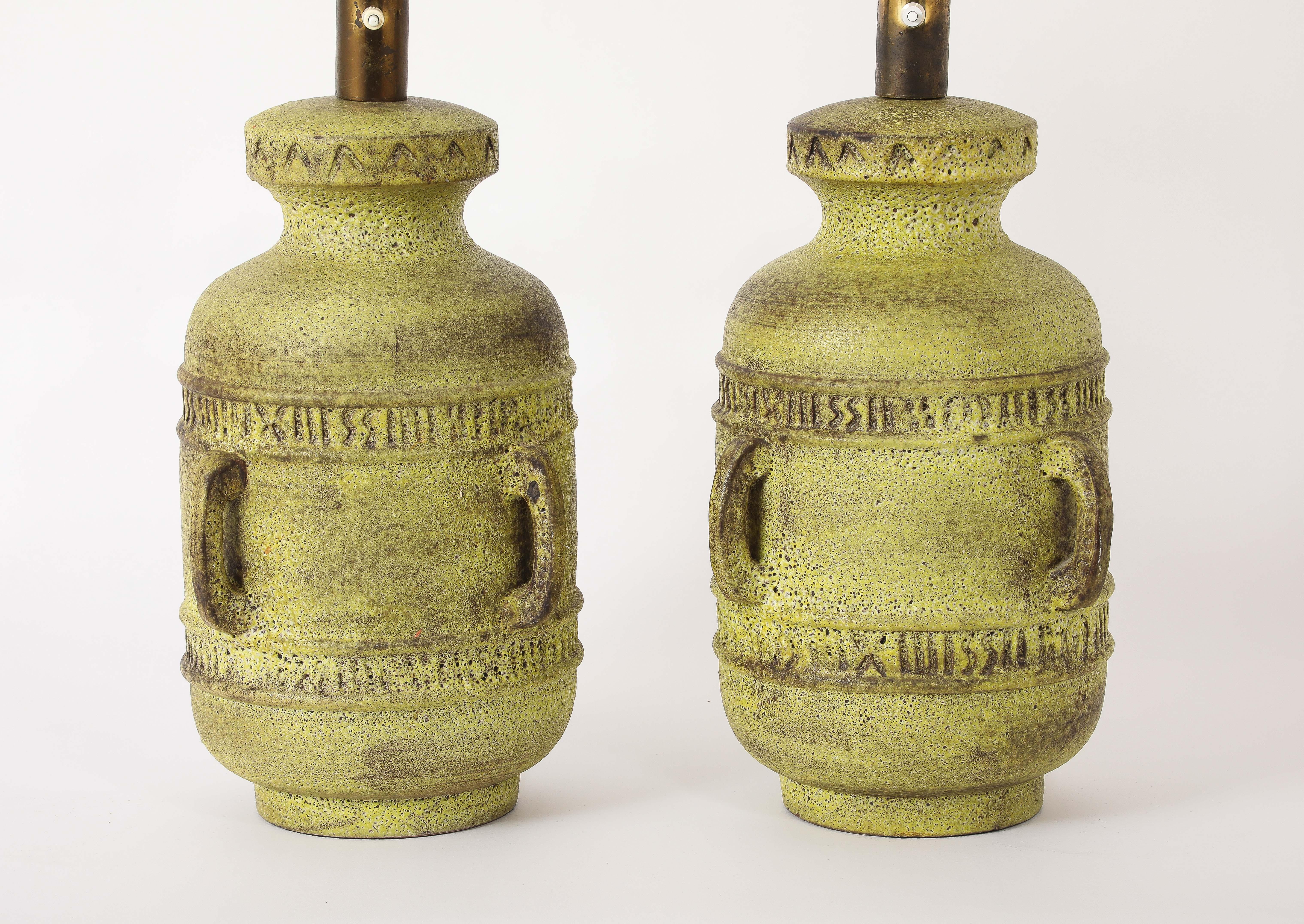 Large Aldo Londi Pottery Studio Lamps, Italy 1960's In Good Condition For Sale In New York, NY