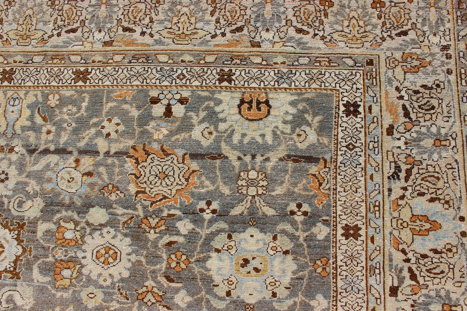 Großer übergroßer grauer und orangefarbener persischer Malayer-Teppich mit Blumenmuster im Angebot 8