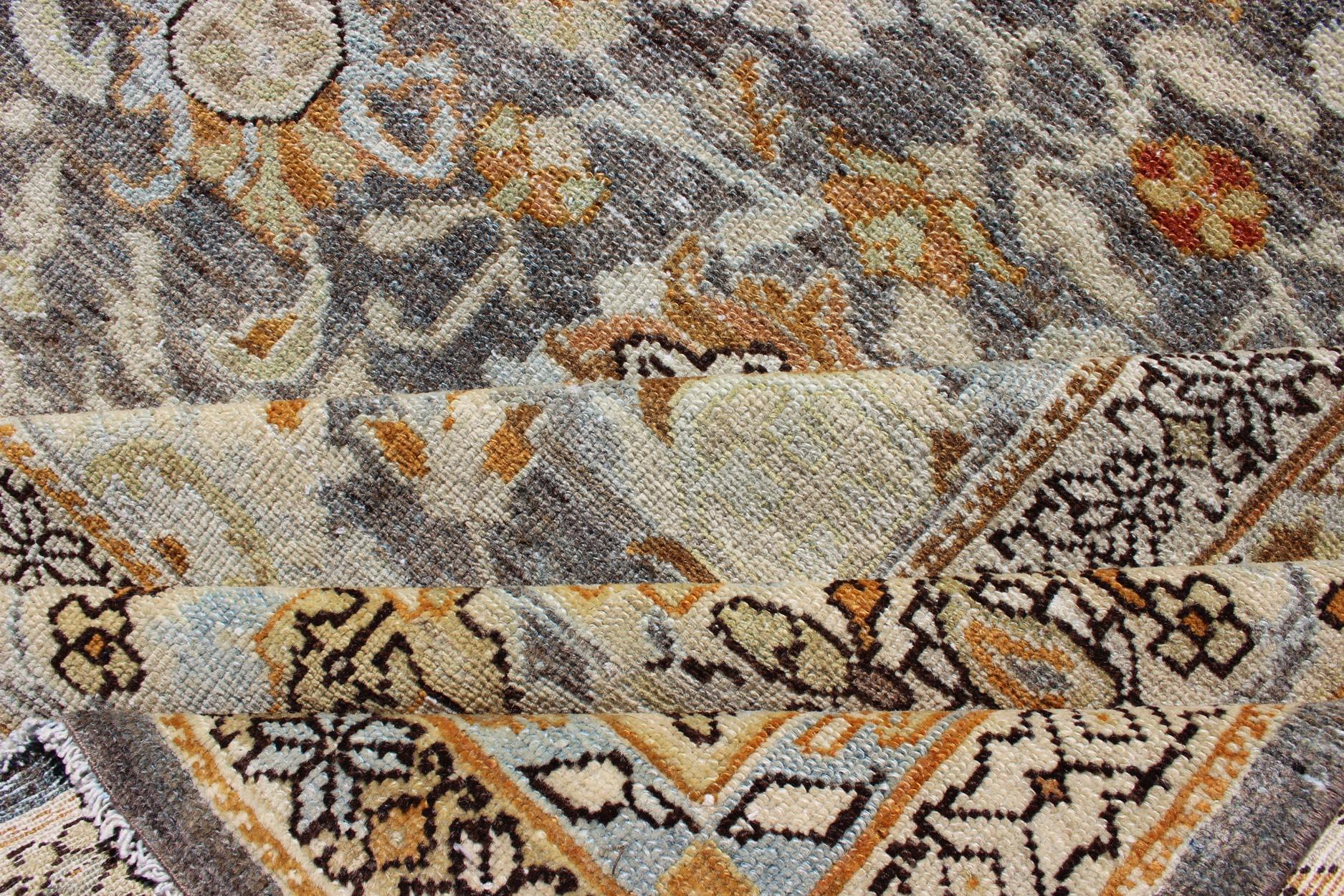 Großer übergroßer grauer und orangefarbener persischer Malayer-Teppich mit Blumenmuster im Angebot 9