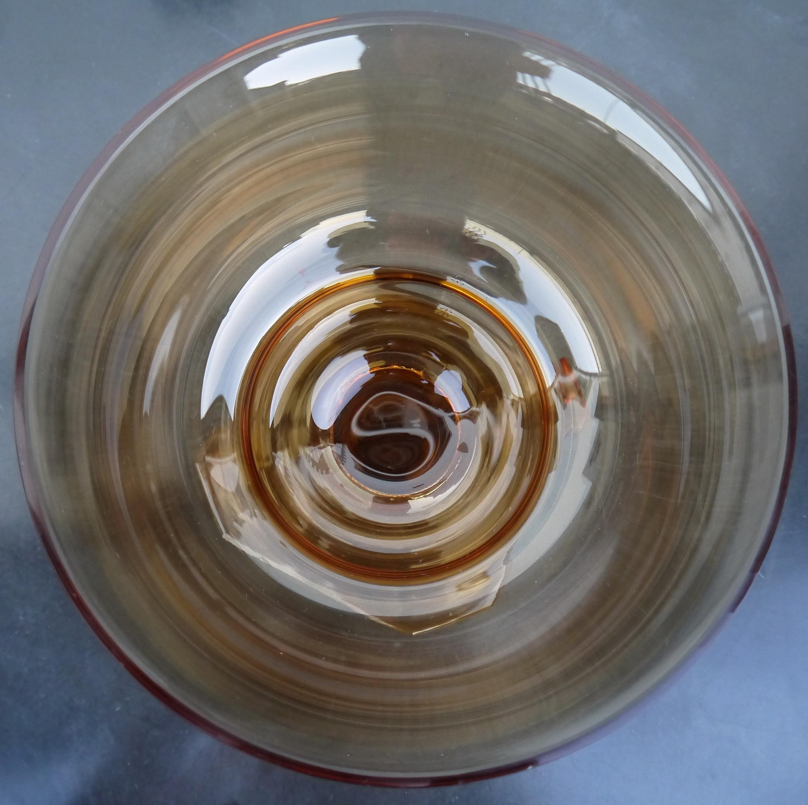 An Art Deco Large Amber Glass Vase or Serving Bowl by Daum, 1930s 1