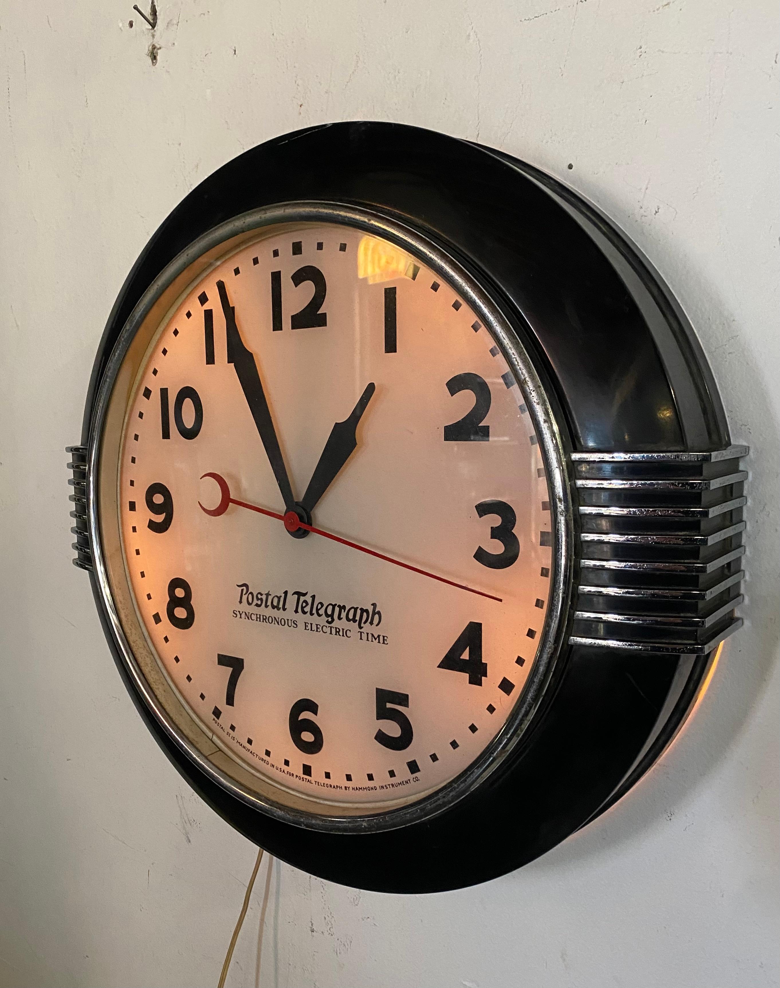 Metal Large American Art Deco Chrome and Black Illuminated Dial Wall Clock by Hammond