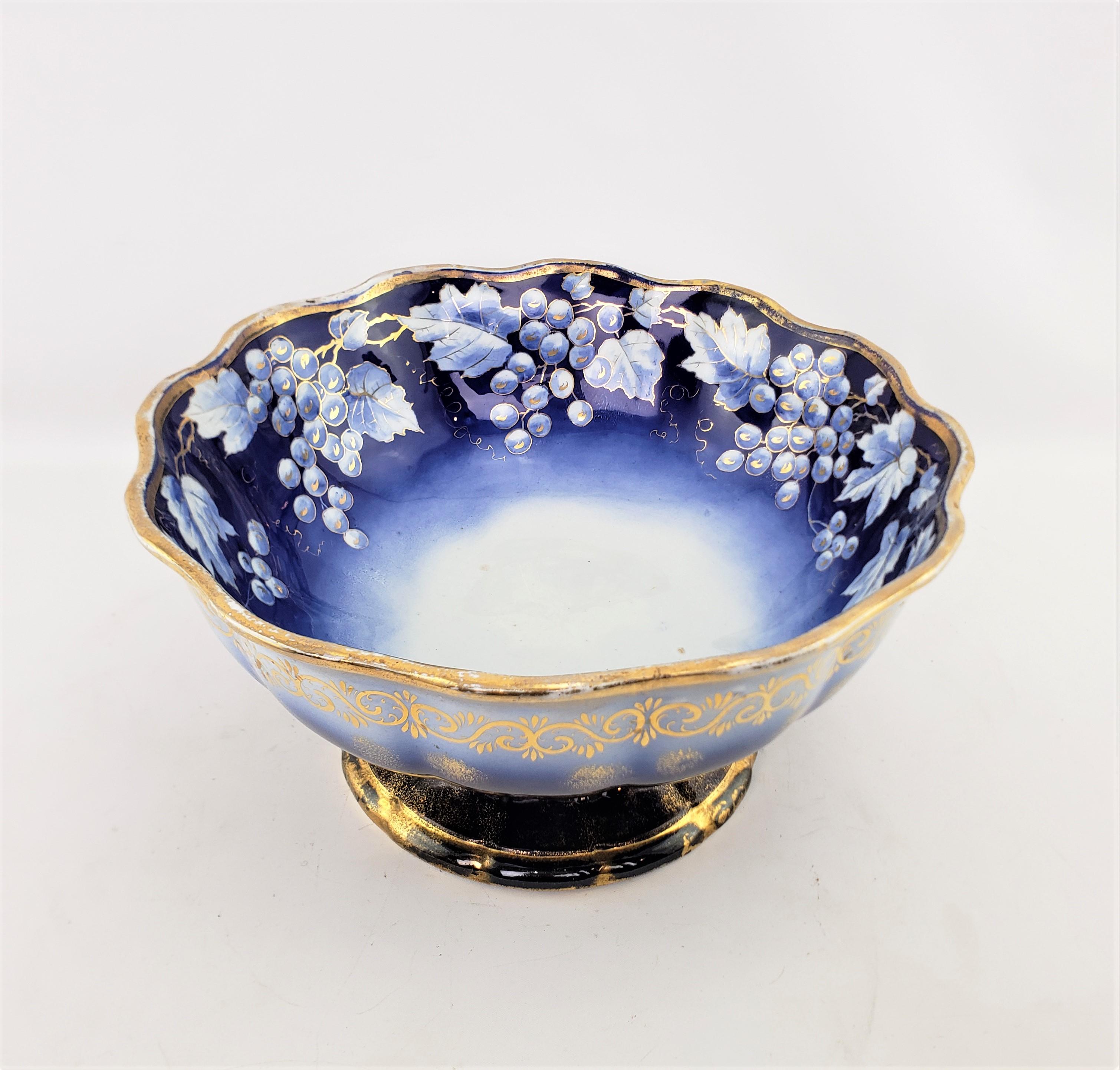Late Victorian Large American China Co. Bowl with Grape and Vine Decoration & Gilt Accents For Sale