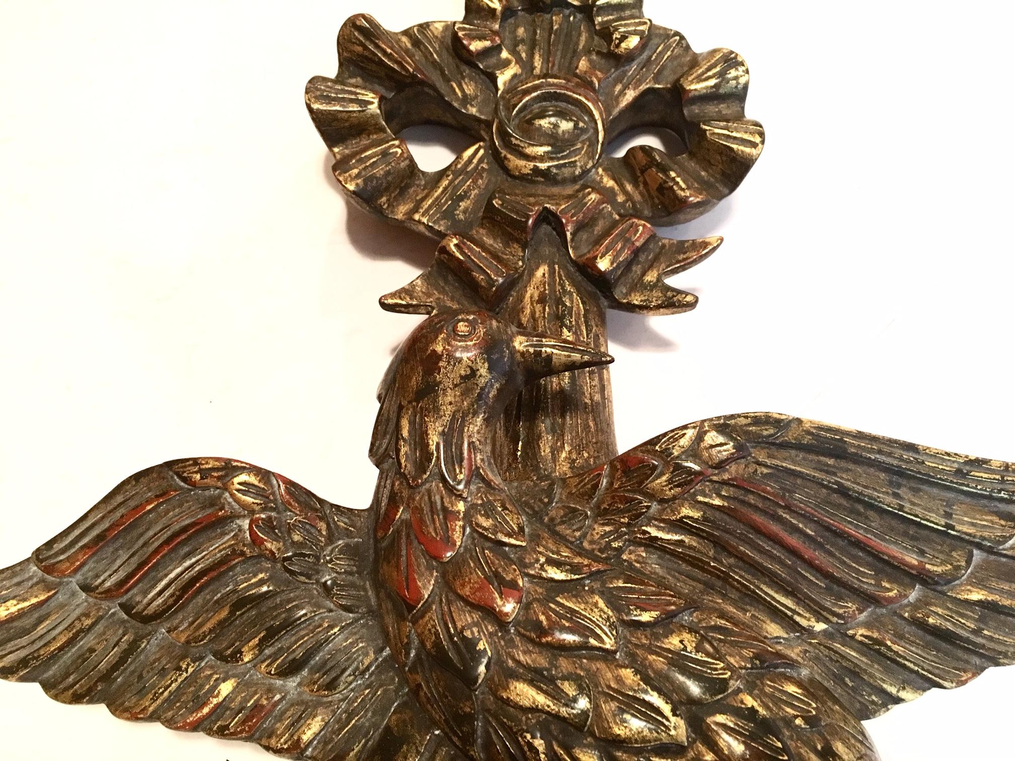 Large American Federal Style Eagle Wood Carved Two-Light Sconce In Good Condition For Sale In Vero Beach, FL