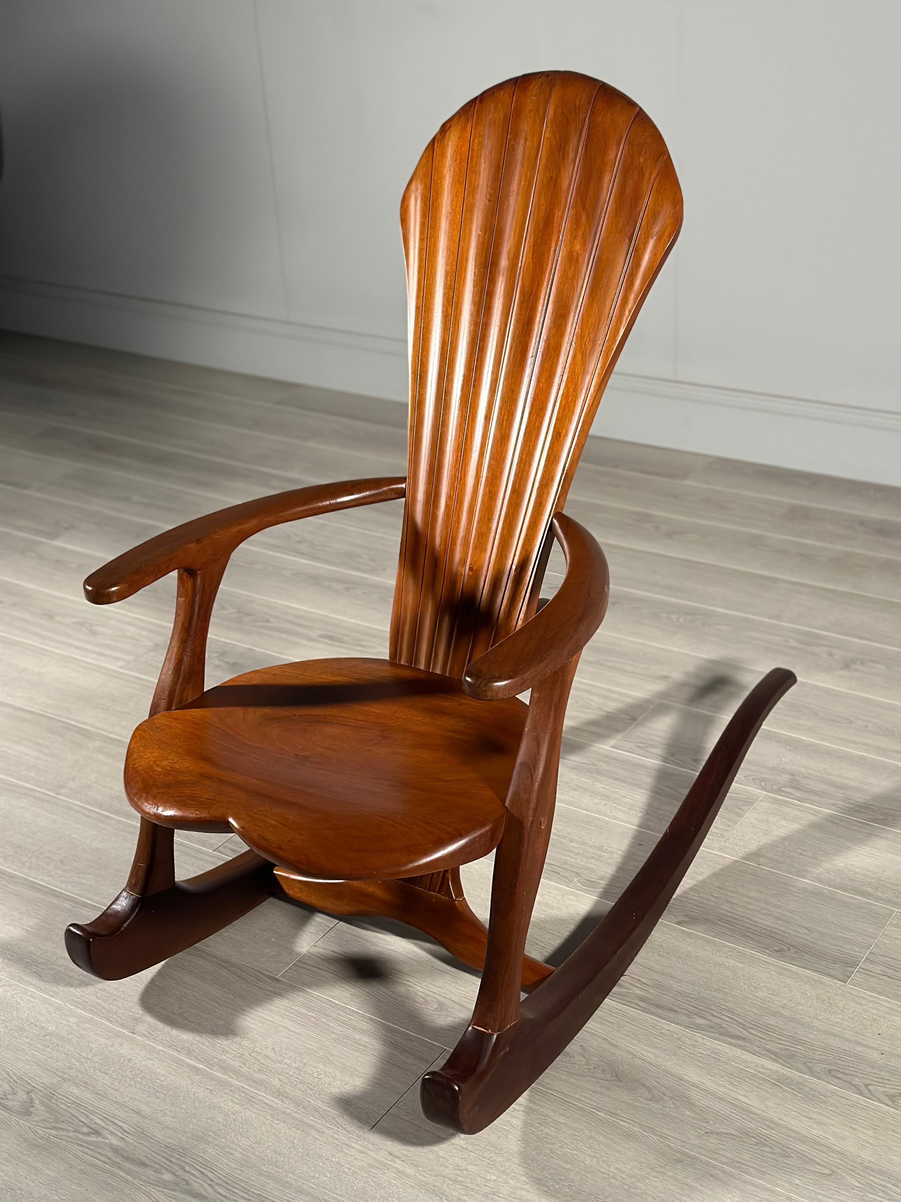 Mid-20th Century Large American Shell Back Rocking Chair C.1950 For Sale