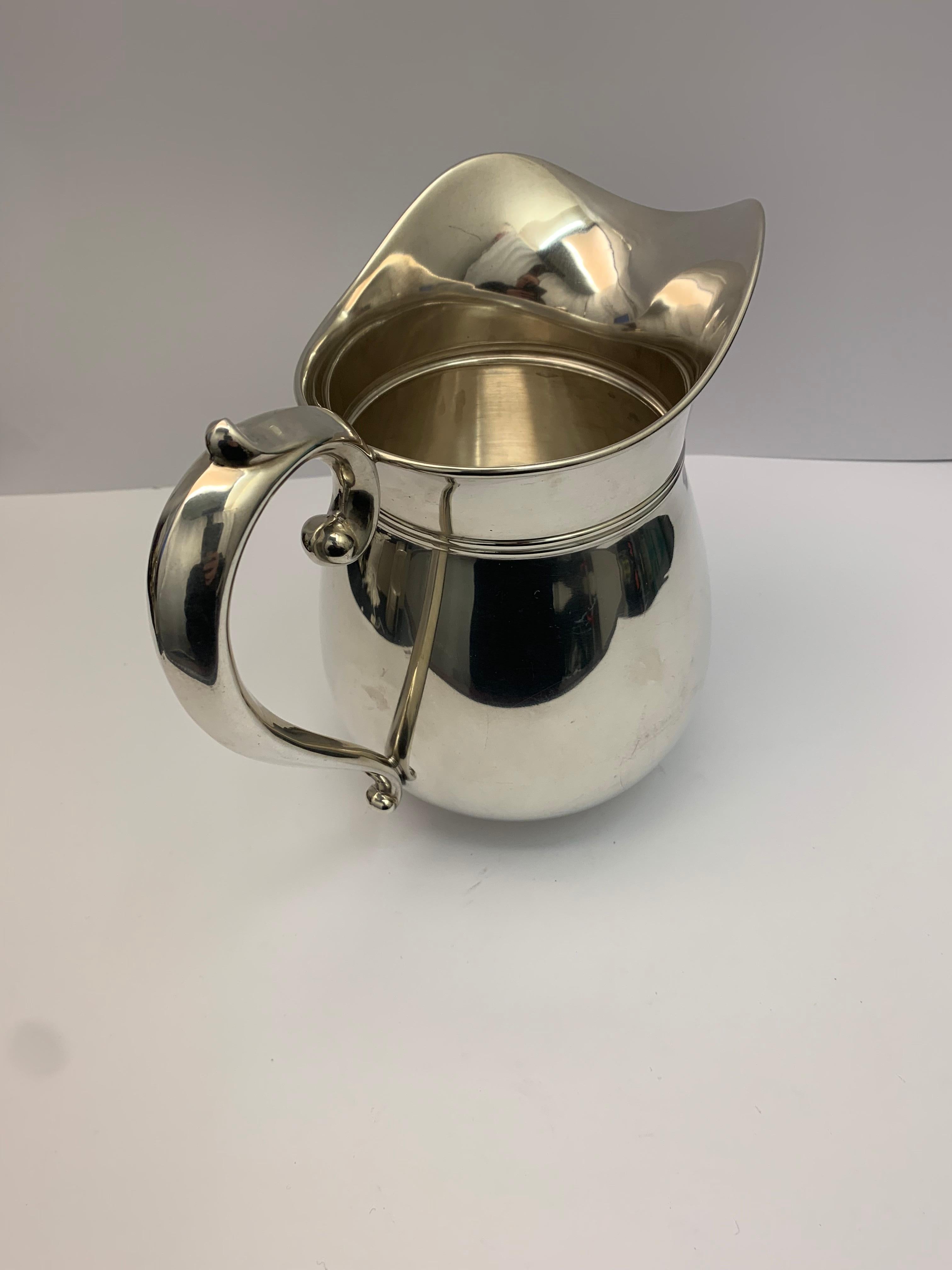 Large American Silver Water Jug In Good Condition For Sale In London, London