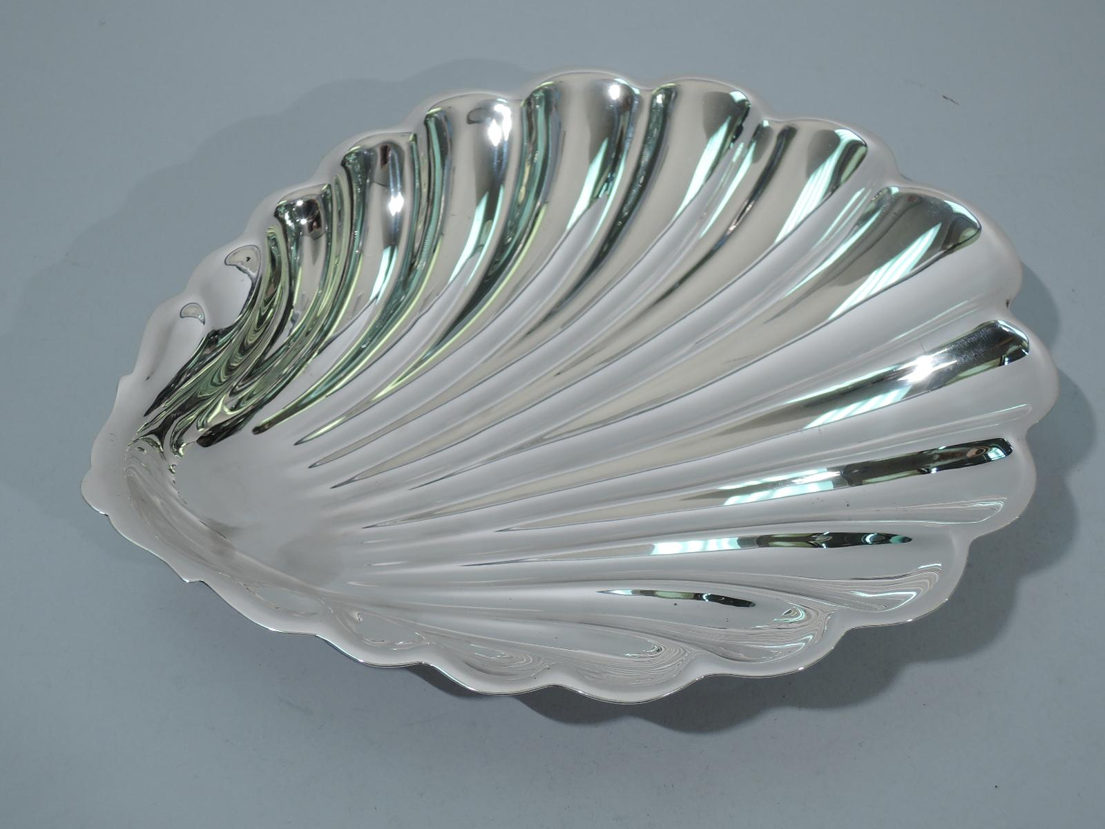 Mid-Century Modern Large American Sterling Silver Scallop Shell Bowl by Gorham For Sale