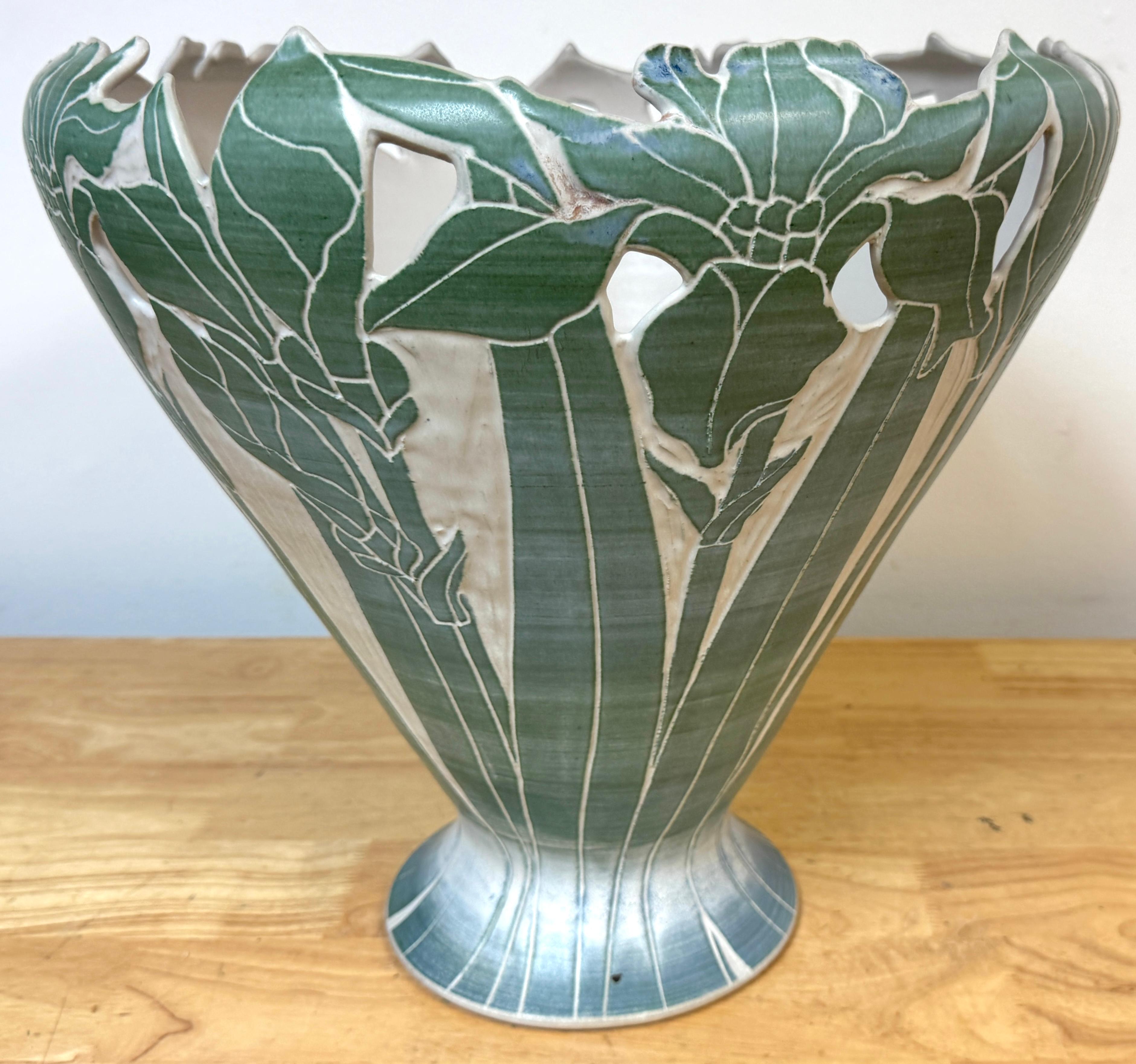 Large American Studio Pottery Iris Motif Vase, Style of Newcomb College, Signed In Good Condition For Sale In West Palm Beach, FL