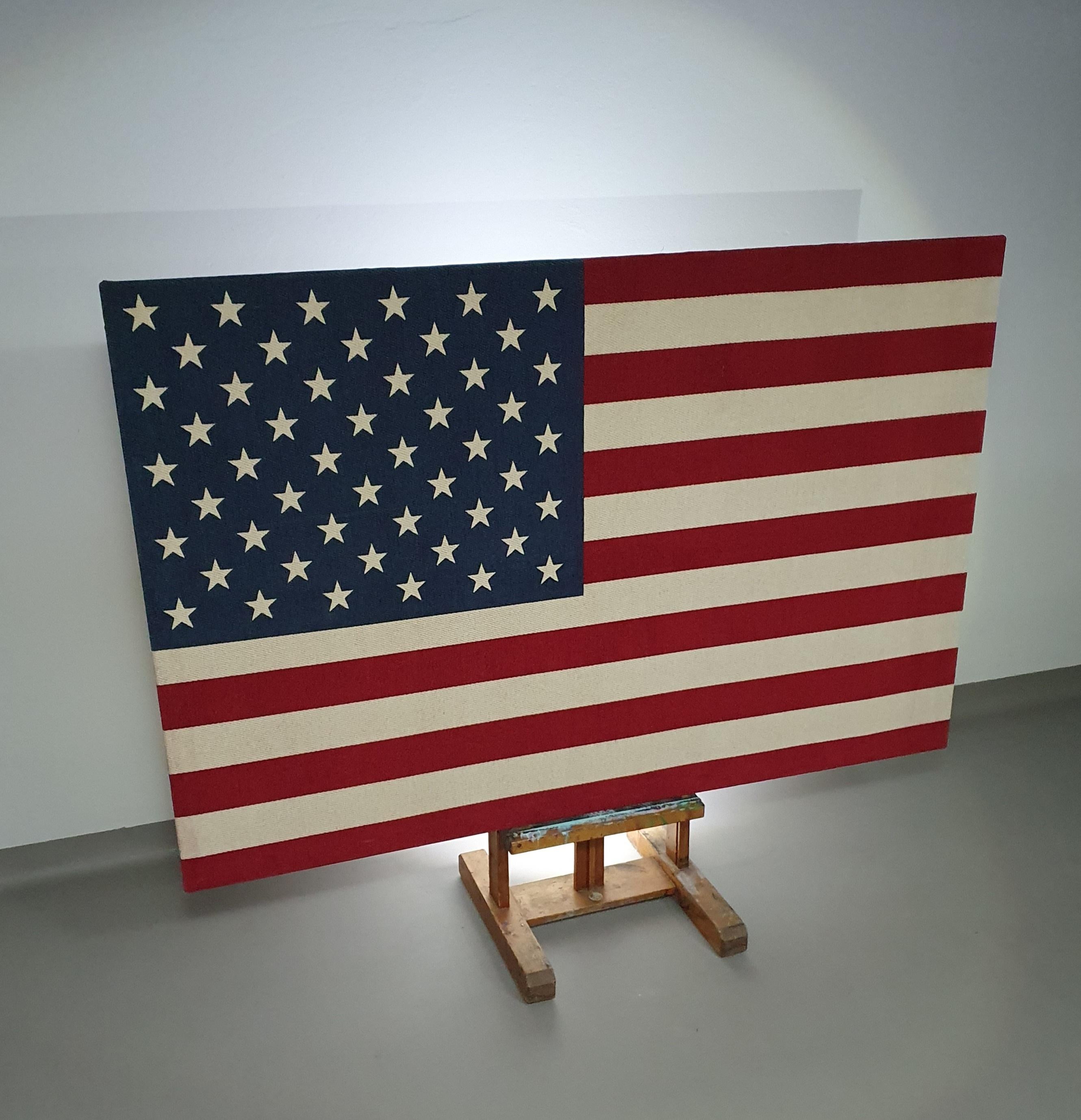 Inconnu Grand drapeau américain en soie tissée / étoiles et rayures / assemblé  un cadre en bois en vente