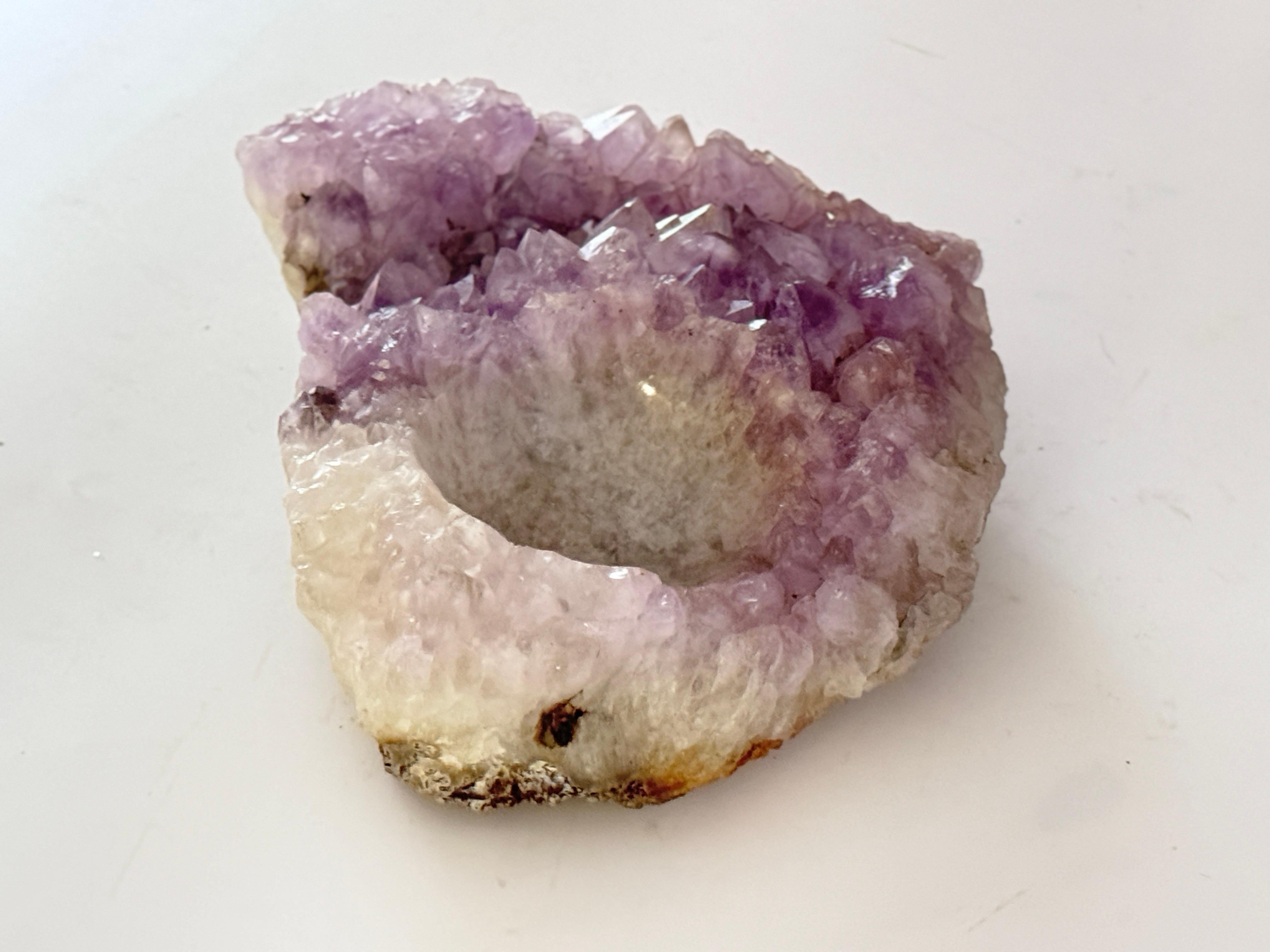 Large Amethyst Ashtray  vide poche from Africa 20th Century For Sale 1