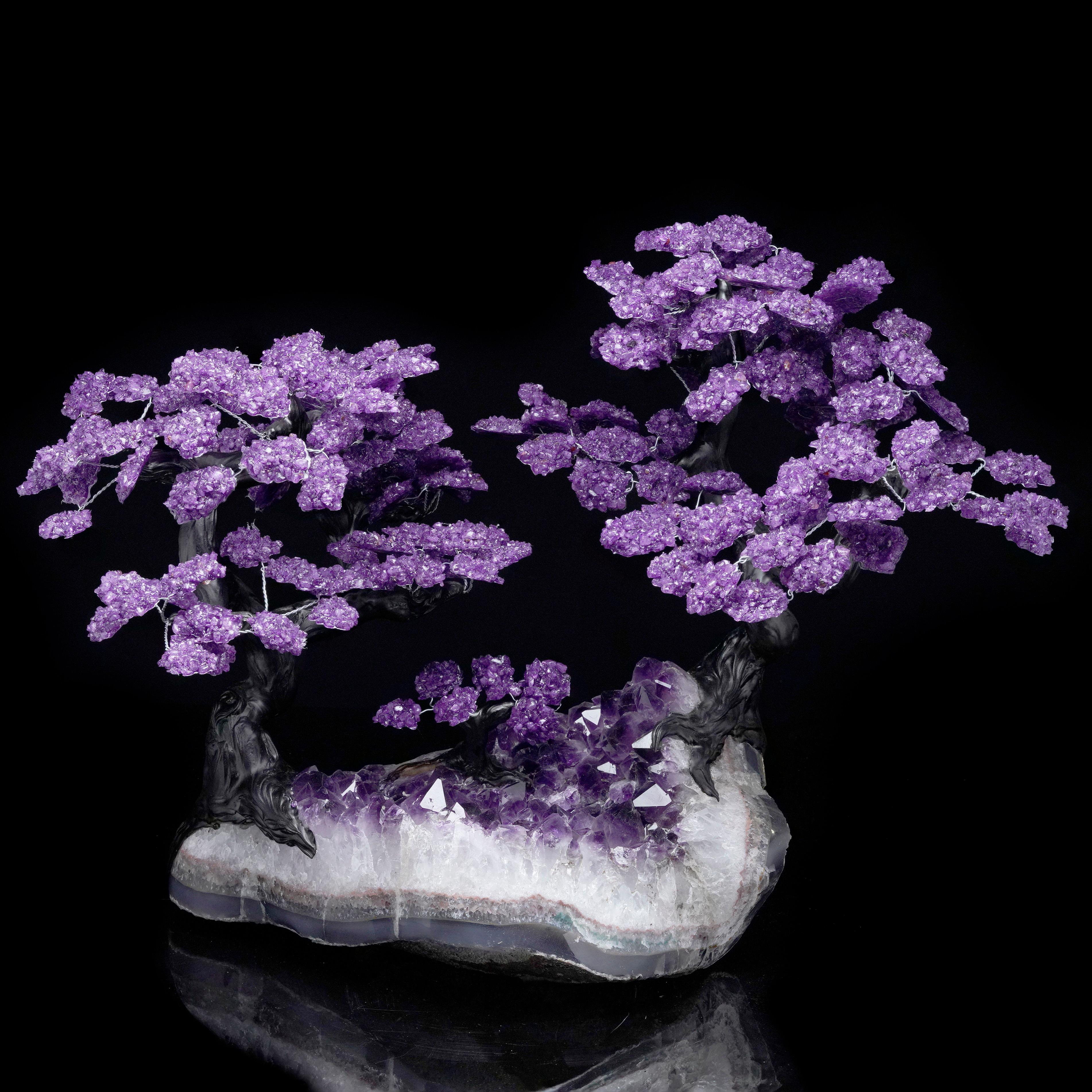 Large Amethyst Gemstone Tree on Amethyst Cluster In New Condition For Sale In New York, NY