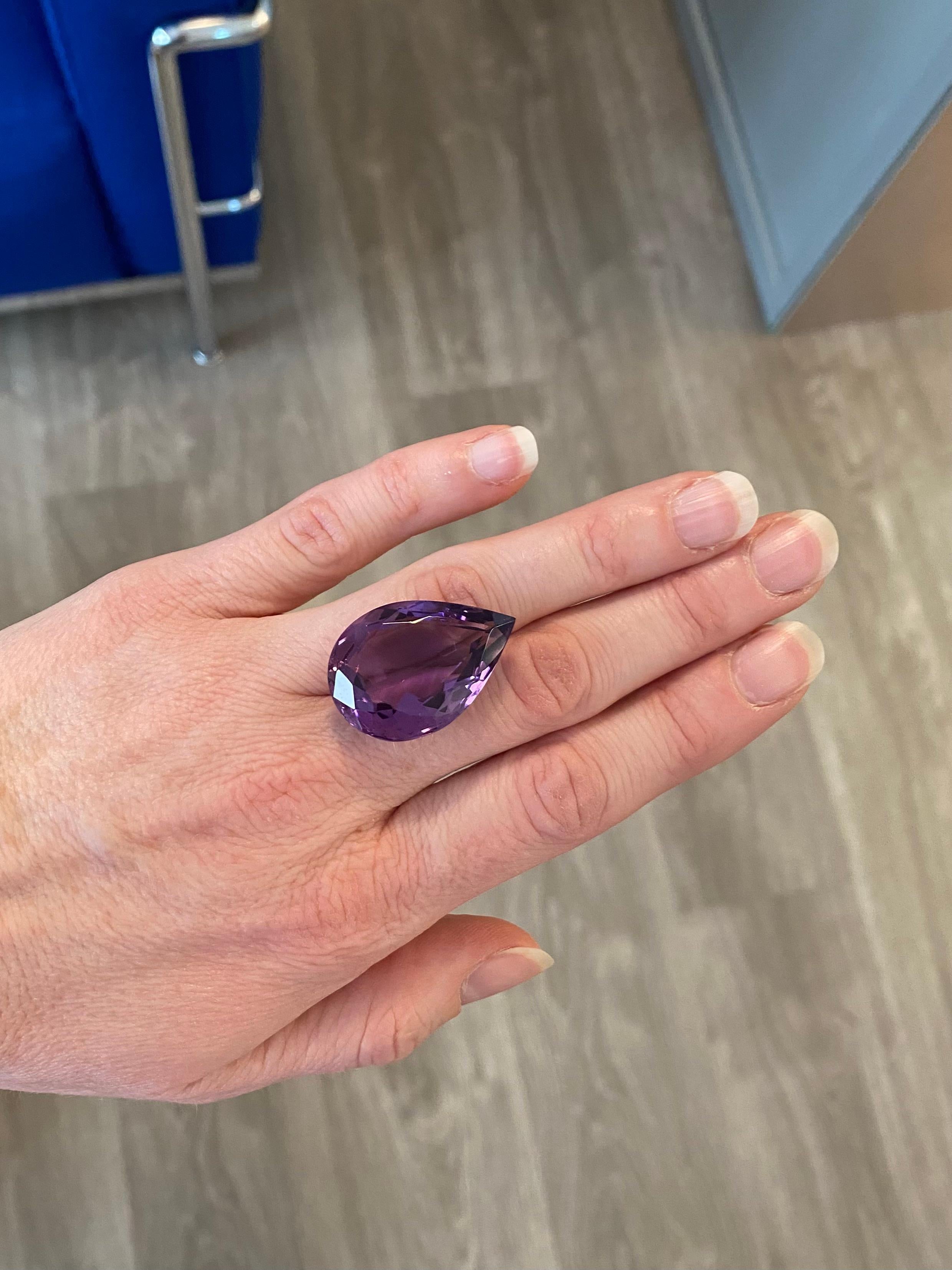 A beautiful amethyst of 44.90ct, nice vibrant purple colour. This stone can be made into a beautiful piece of jewellery by our artisans in Geneva. 