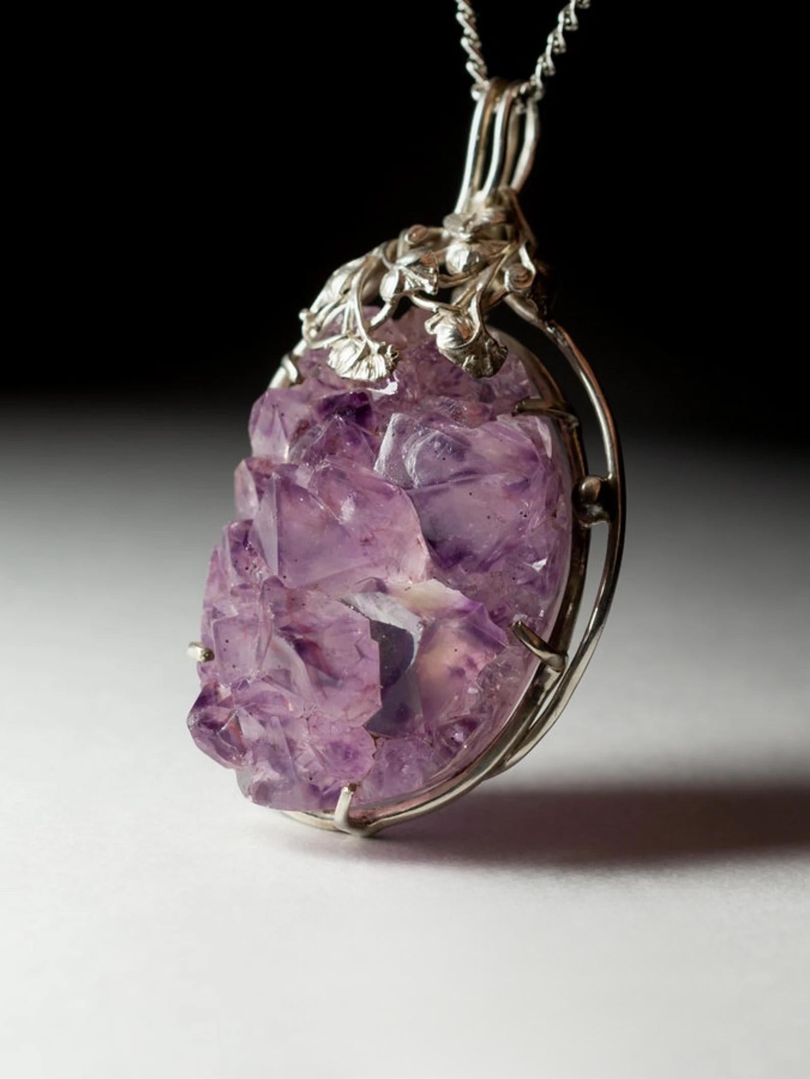 Large Amethyst Silver Pendant Natural Purple Quartz Crystal Flowers Vintage art For Sale 4