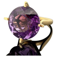 Large Amethyst Solitaire Cocktail Ring 18k Yellow Gold