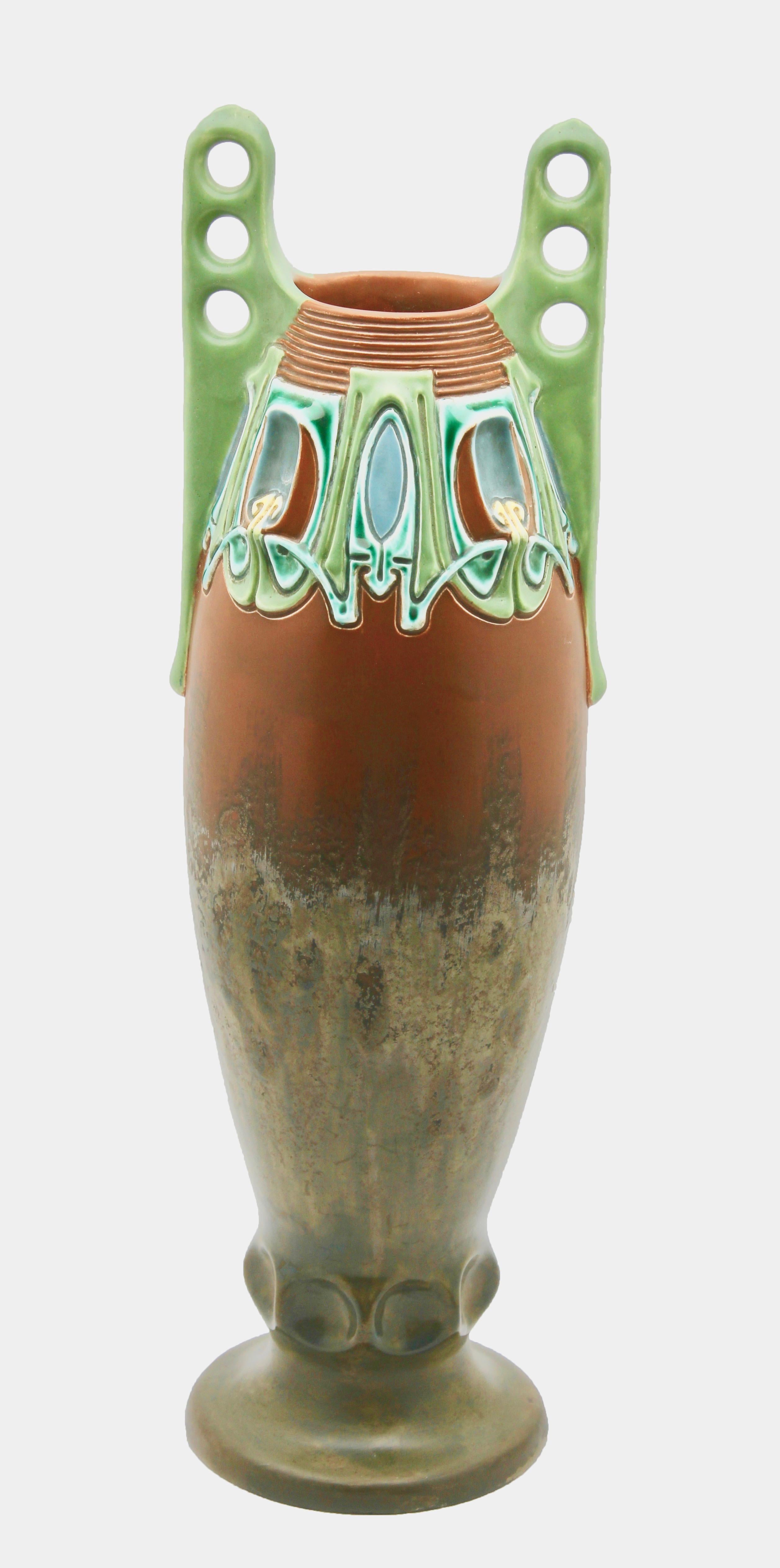 Große Amphora Austria Vase, Julius Dressler zugeschrieben, um 1905 (Art nouveau) im Angebot