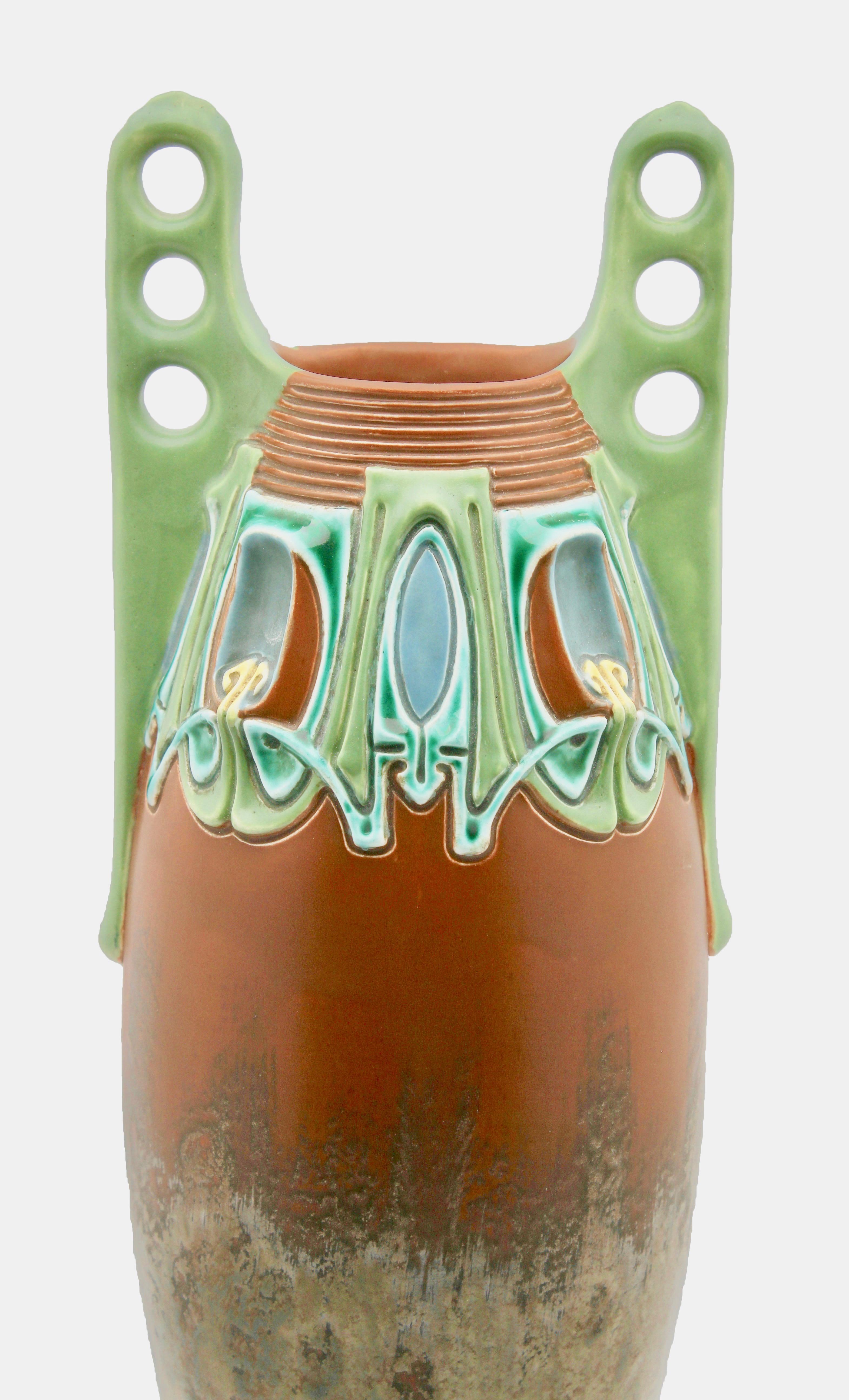 Große Amphora Austria Vase, Julius Dressler zugeschrieben, um 1905 (Österreichisch) im Angebot