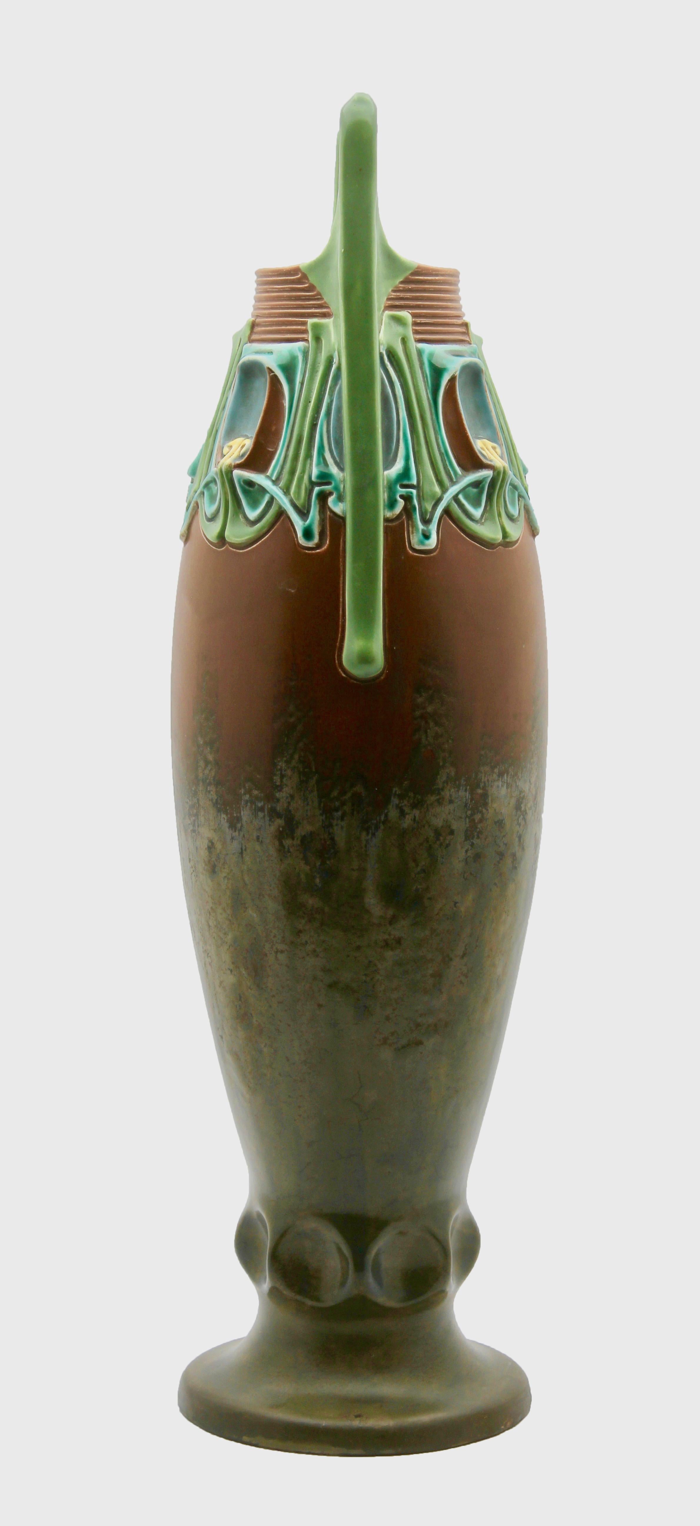 Début du 20ème siècle Grand vase Amphora Austria Attribué à Julius Dressler, vers 1905 en vente