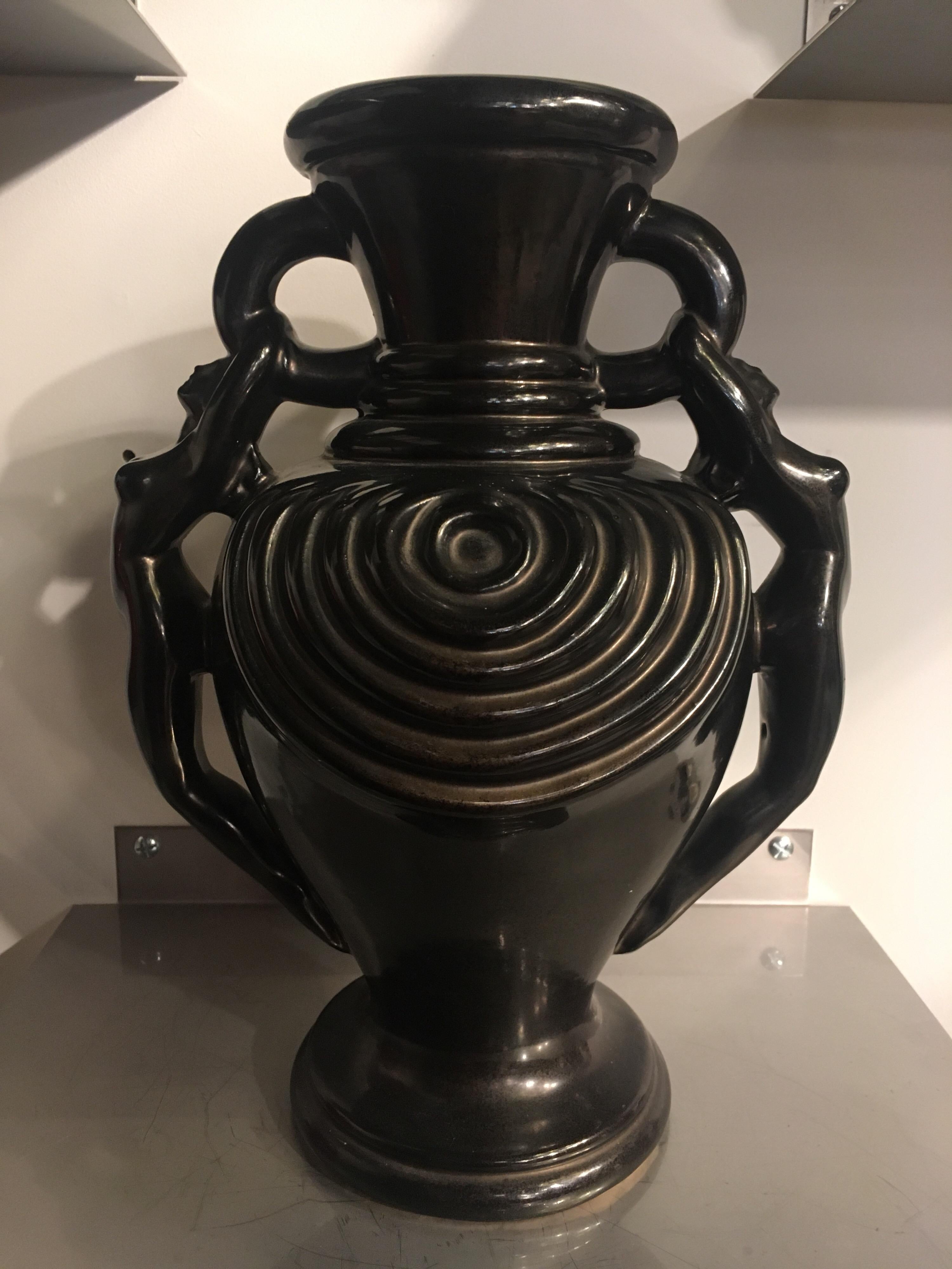 Mid-Century Modern Grand vase amphore avec Naiads ou femmes, Antibes, France, Ray Camart, vers 1950