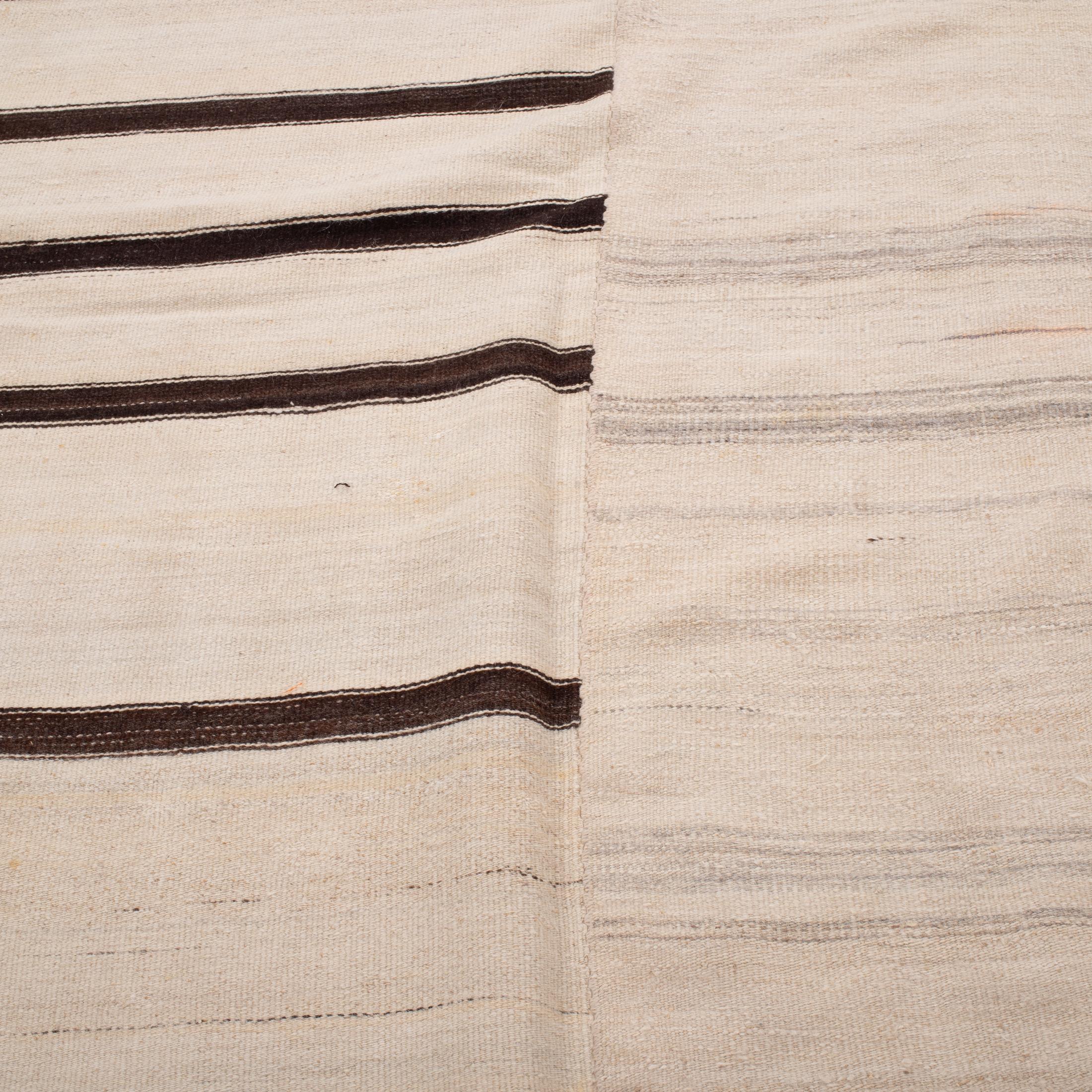 Turkish Large Anatolian Wool Kilim, Mid 20th C. For Sale