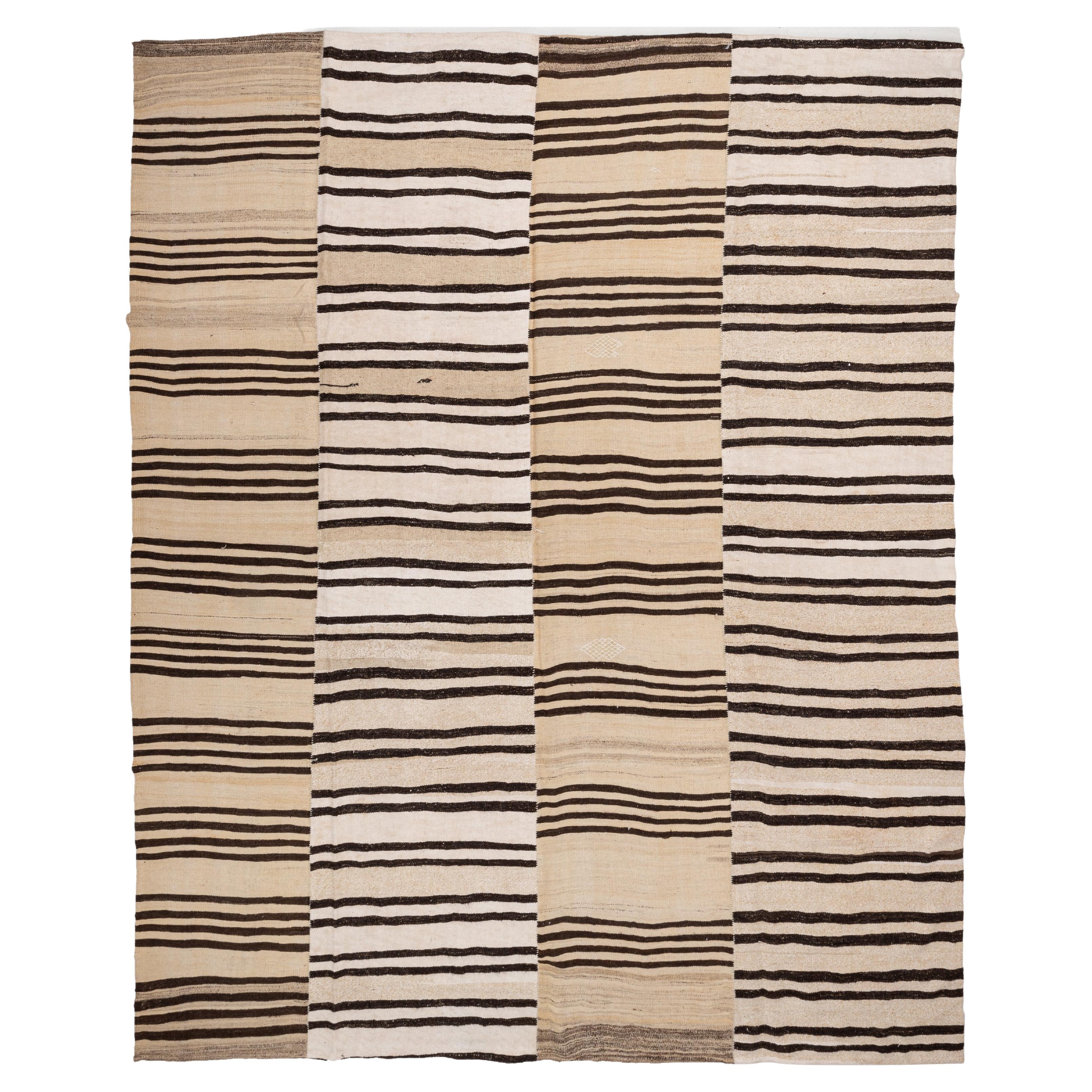 Gran Kilim Neutro de Lana de Anatolia, Mediados del S. XX