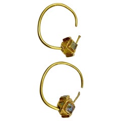 Grandes boucles d'oreilles en or byzantines d'époque byzantine, vers le 6e siècle avant J.-C.