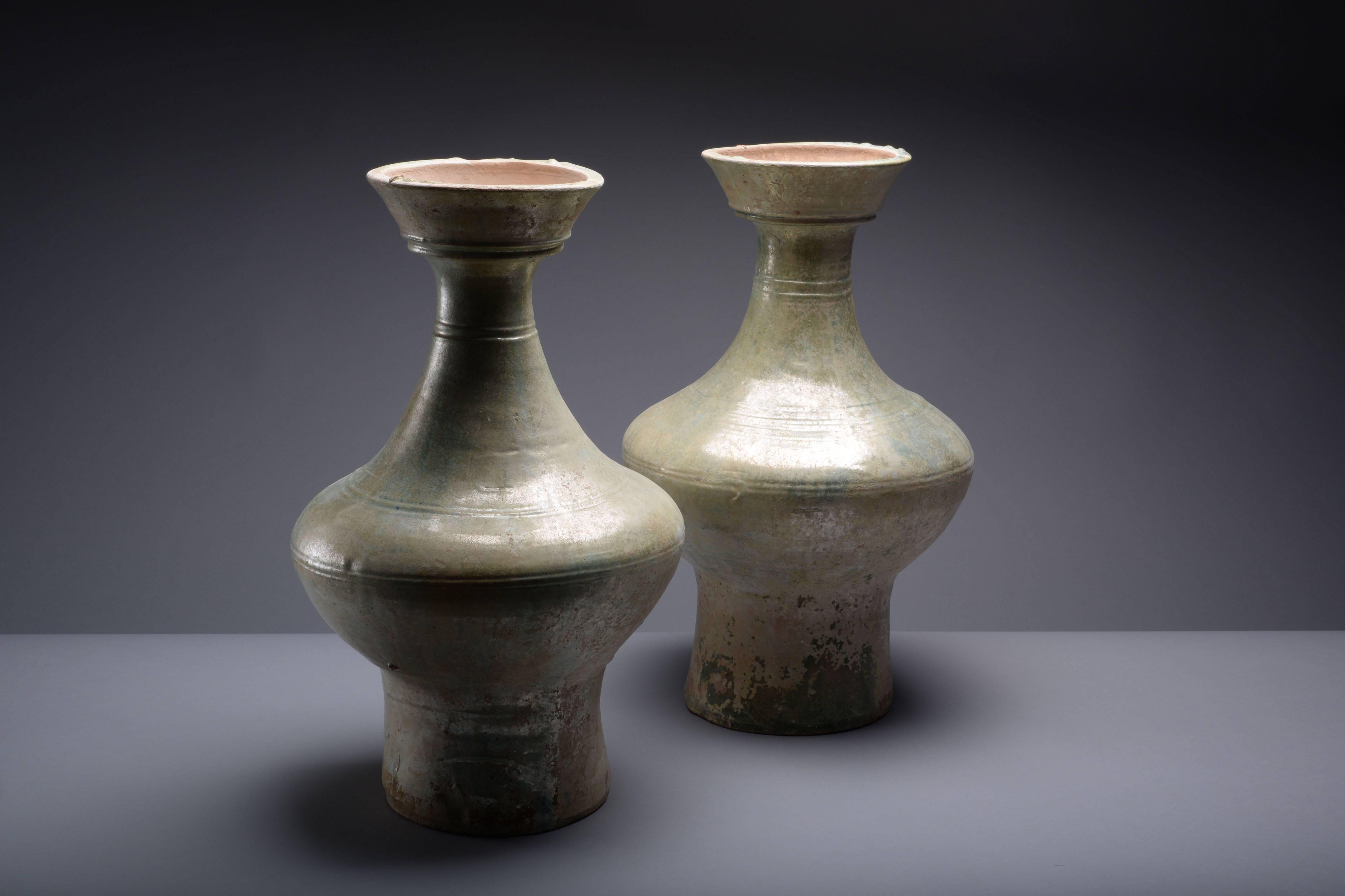 Large Ancient Chinese Han Dynasty Green Glazed Hu Vases, 206 BC In Excellent Condition In London, GB