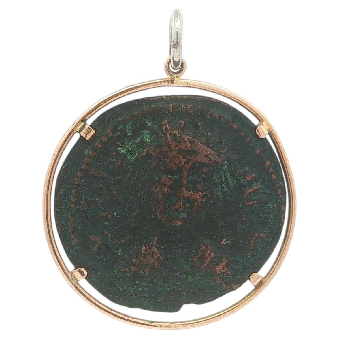 What does a coin necklace mean?