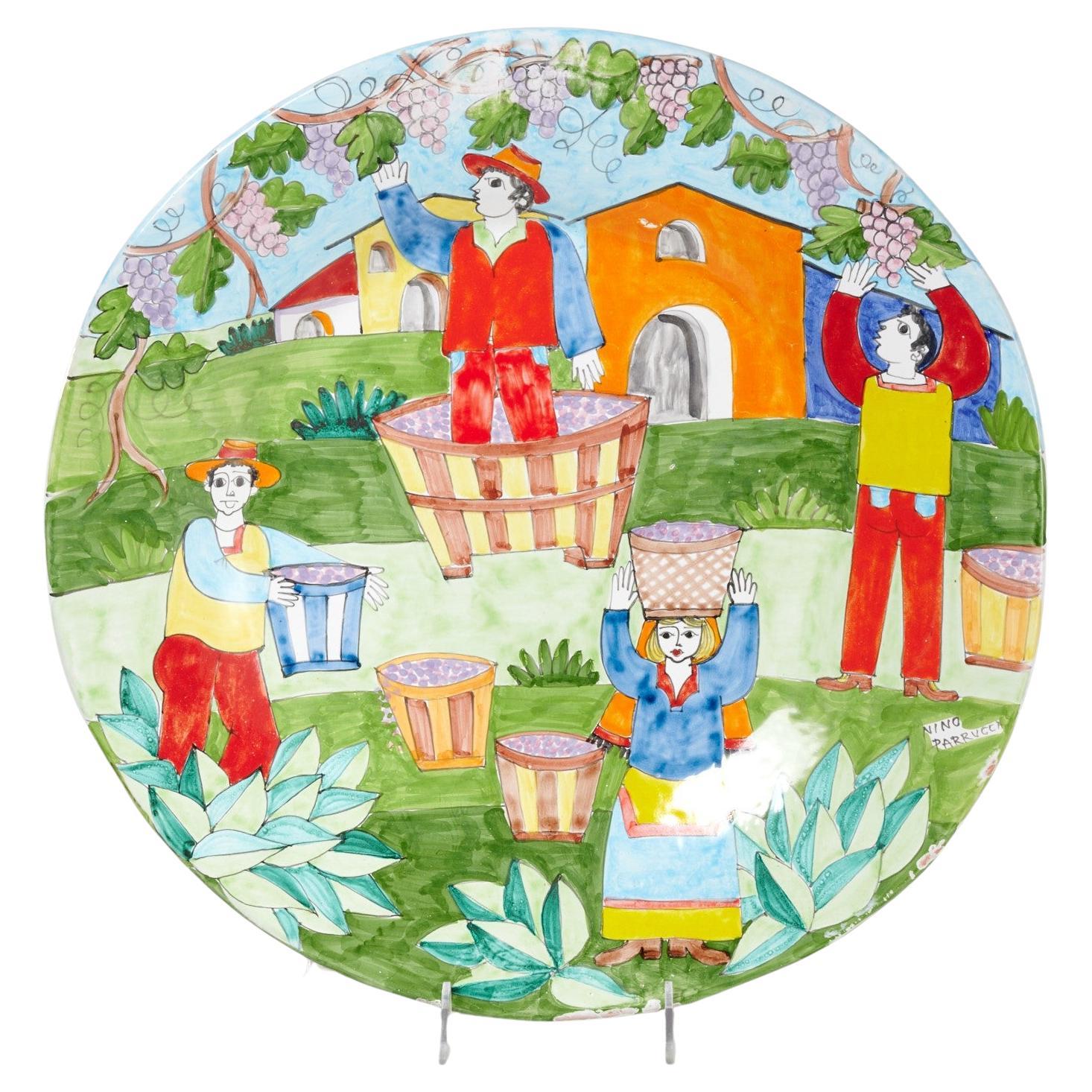 Cargador de cerámica italiana de mediados de siglo, grande y audazmente pintado, de Nino Parrucca en venta