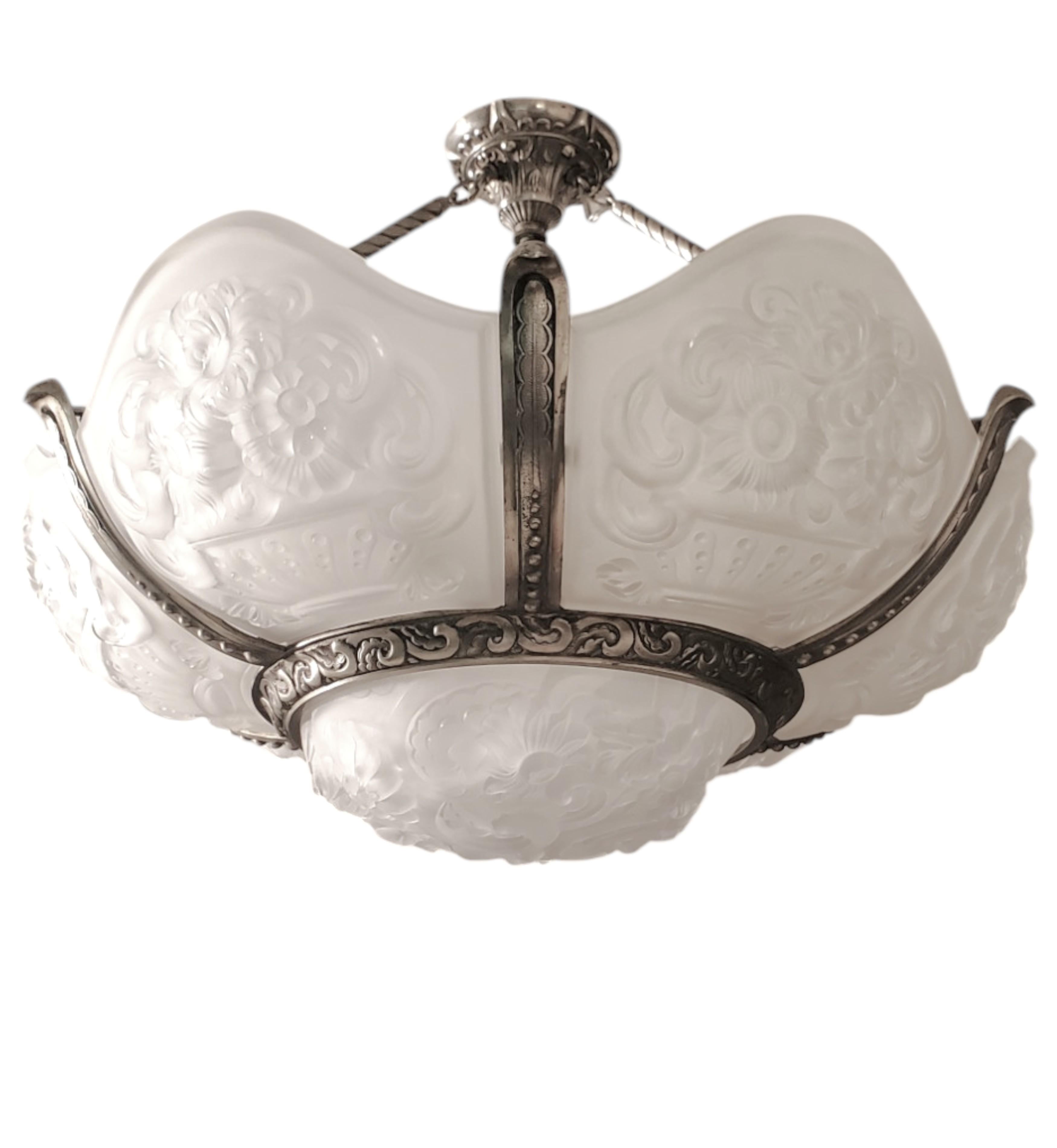 Grande lampadario Art Deco a 6 pannelli in vetro artistico a forma di fiore in nichel di VSL in vendita 5