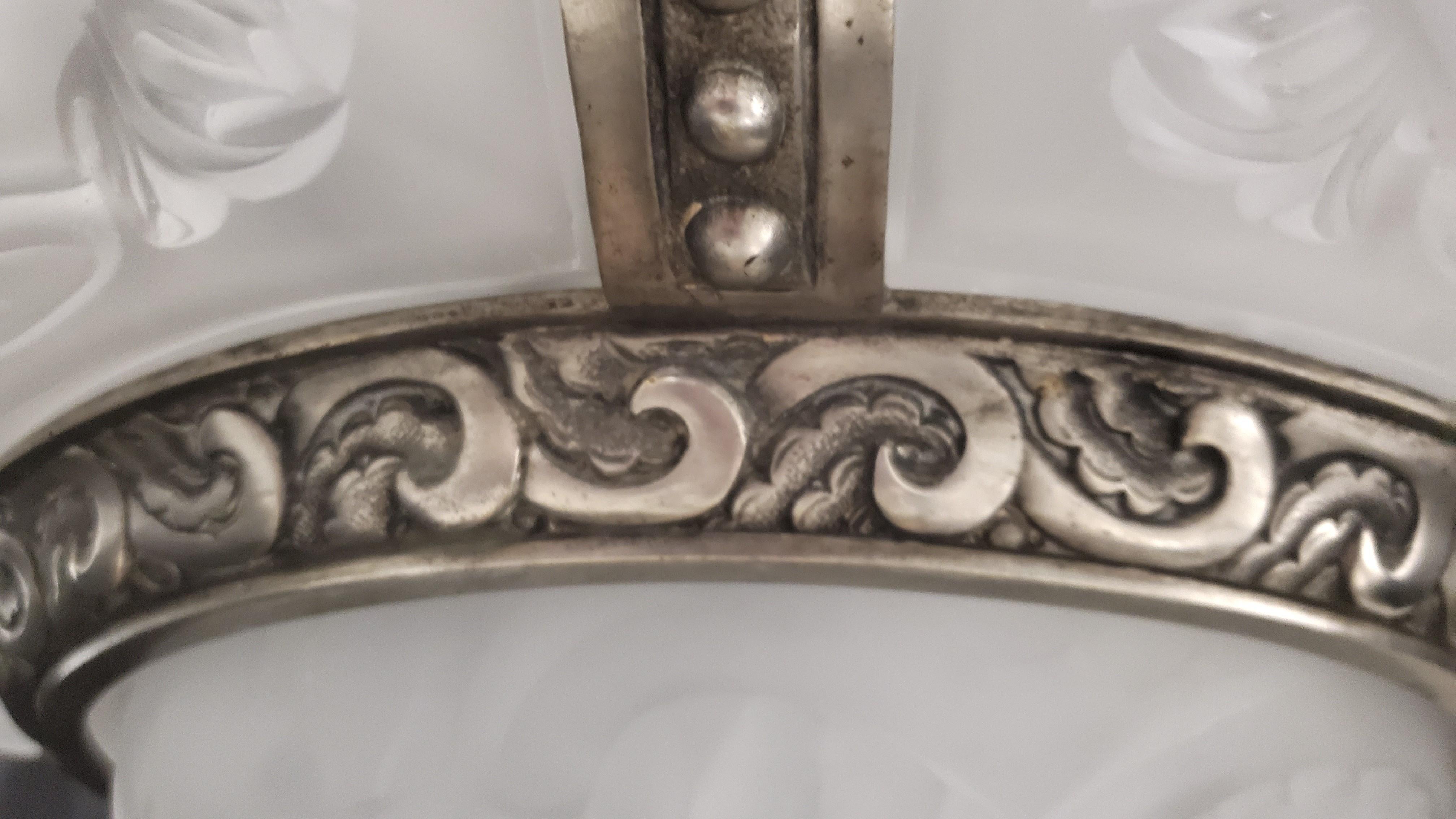 XX secolo Grande lampadario Art Deco a 6 pannelli in vetro artistico a forma di fiore in nichel di VSL in vendita