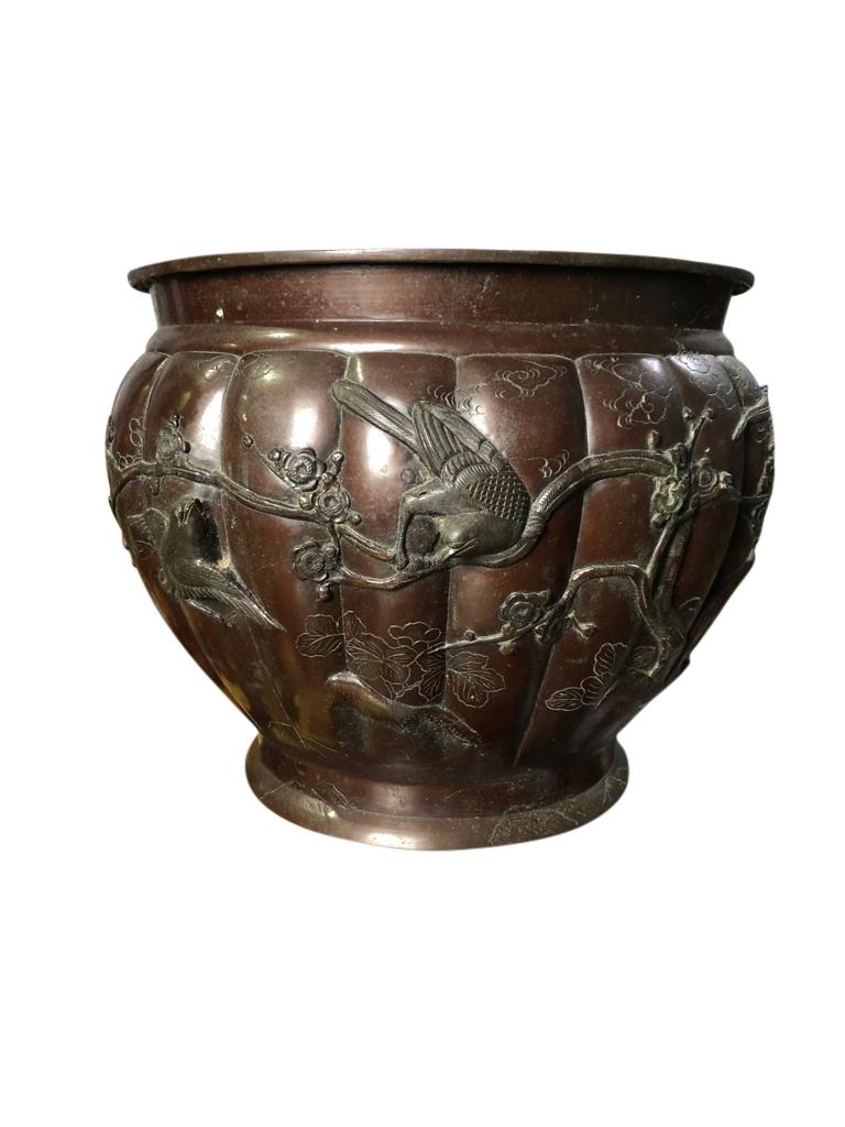 Large and Decorative Copper Firewood Bucket, 19th Century 3