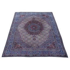Large and Distinctive Blue Hand-Knotted Oriental Rug – 343x223 cm