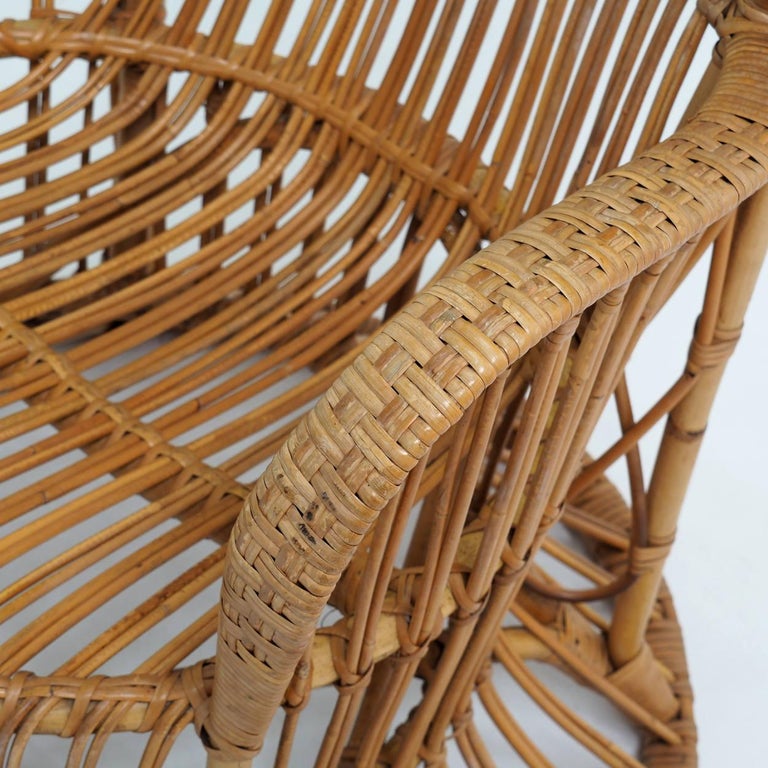 Large and Elegant Rohé Noordwolde Peacock Chair For Sale at 1stDibs