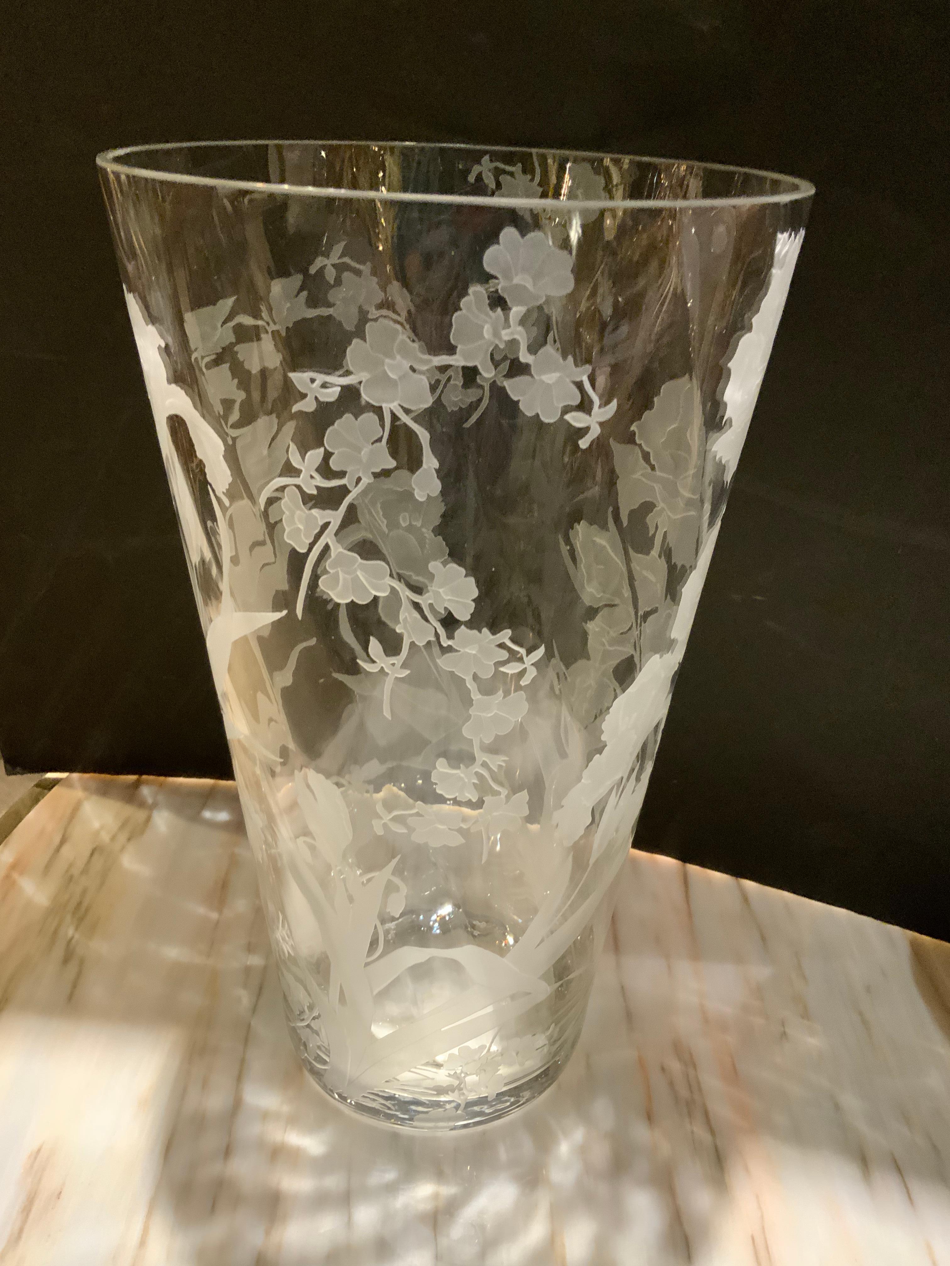 20th Century Large and Fine Crystal Etched Vase, French For Sale